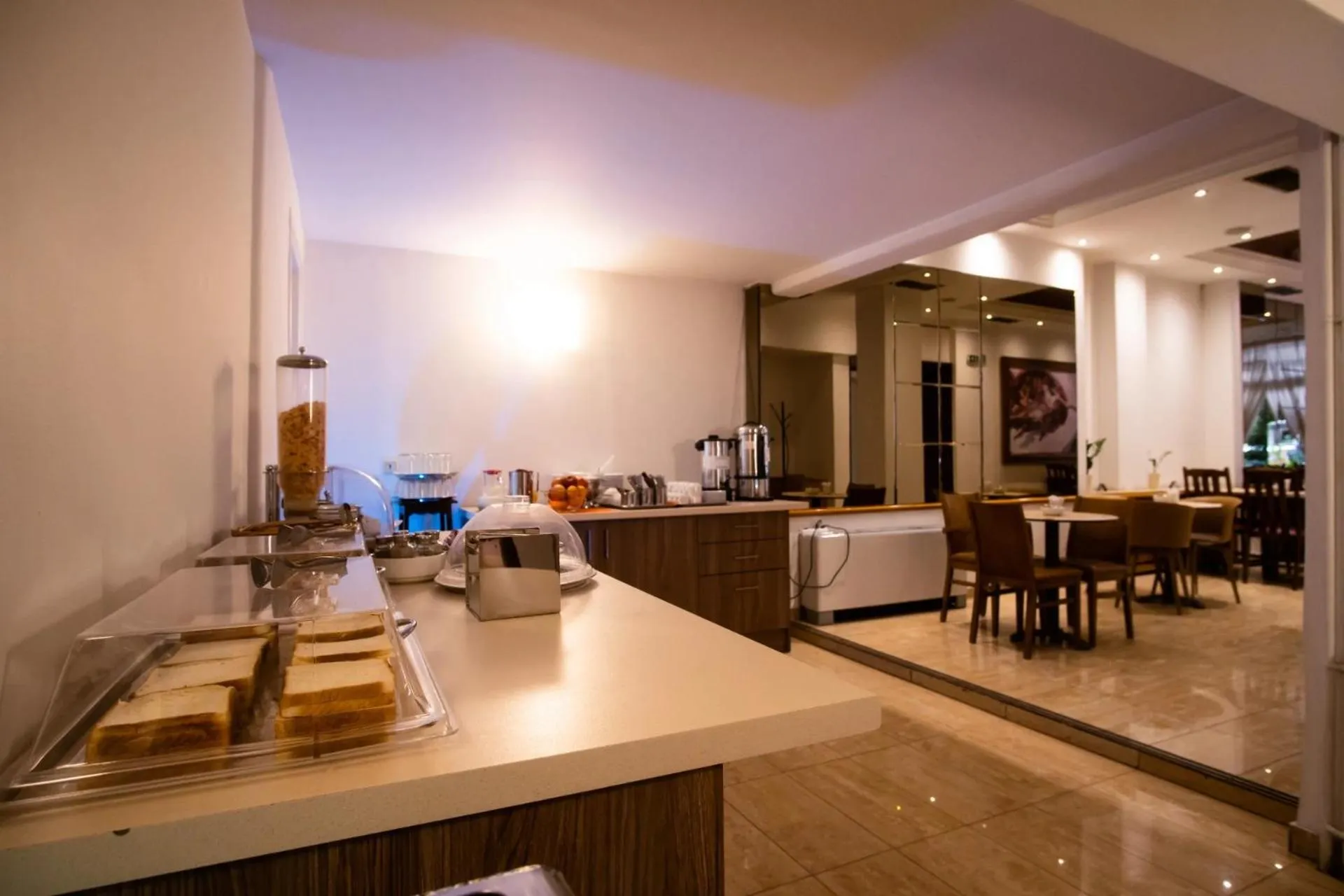 Breakfast in Athens City Hotel