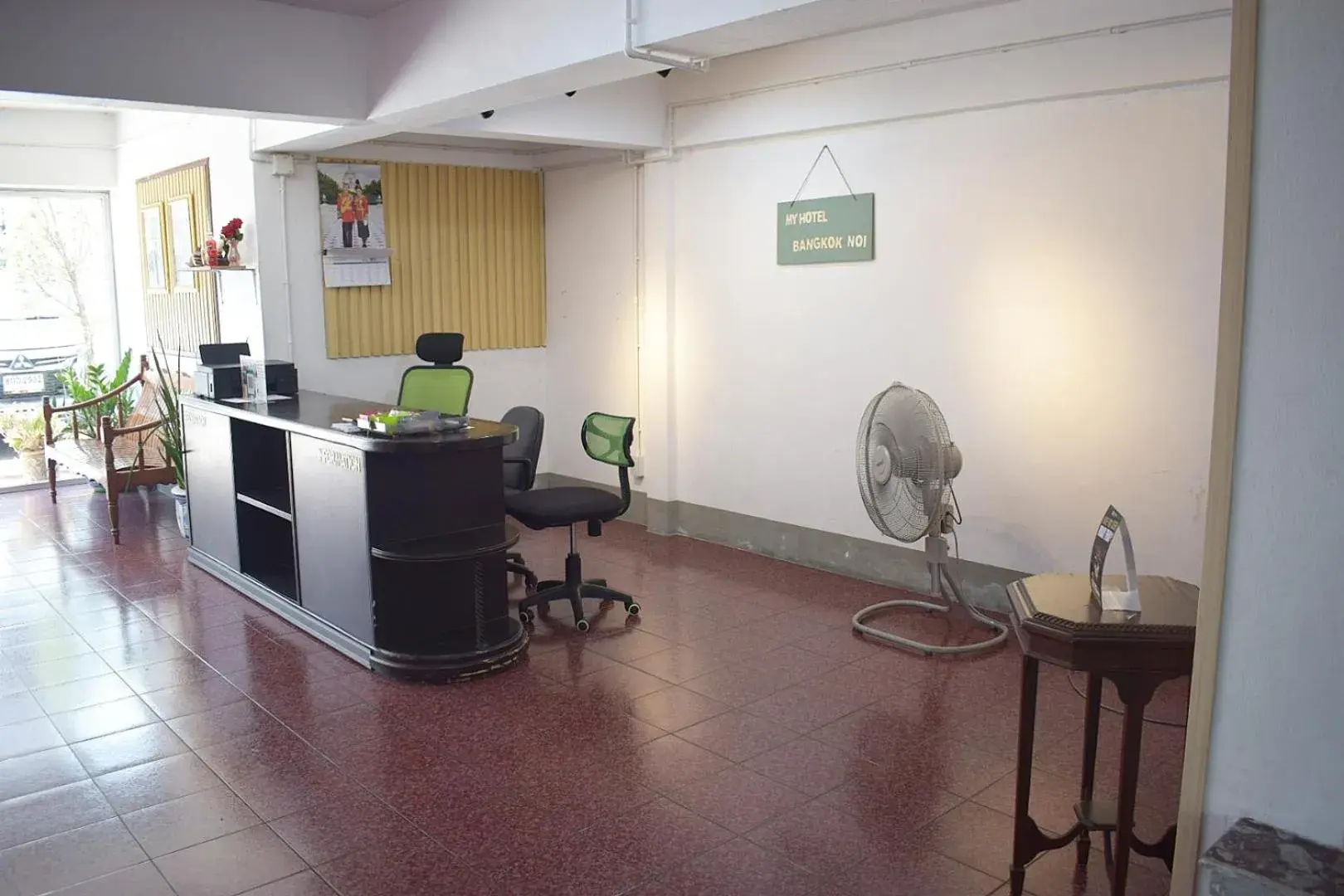 Lobby or reception in My Hotel Bangkok Noi Lobby or reception in My Hotel Bangkok Noi