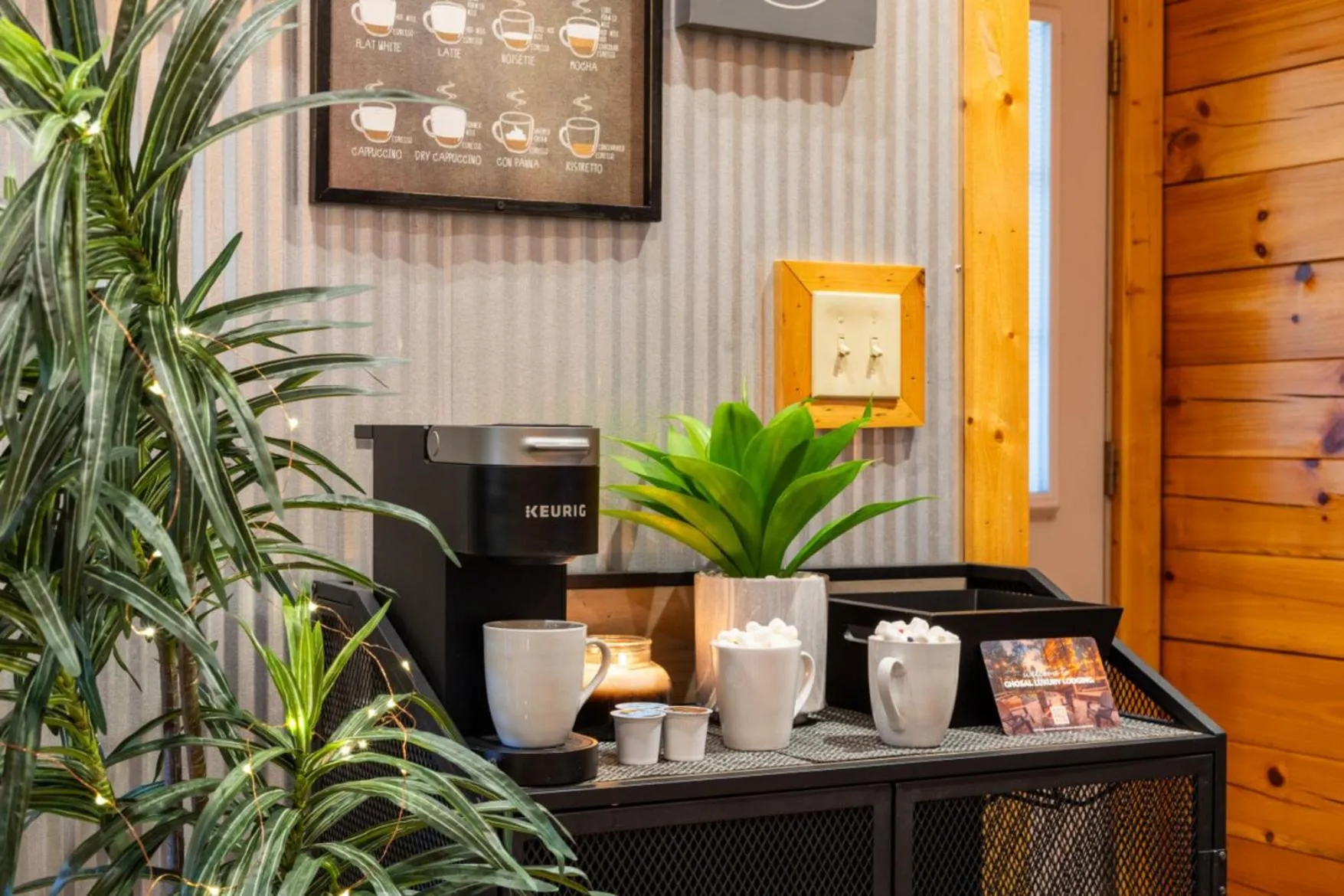 Coffee/tea facilities in Family Oasis By Ghosal Luxury Lodging