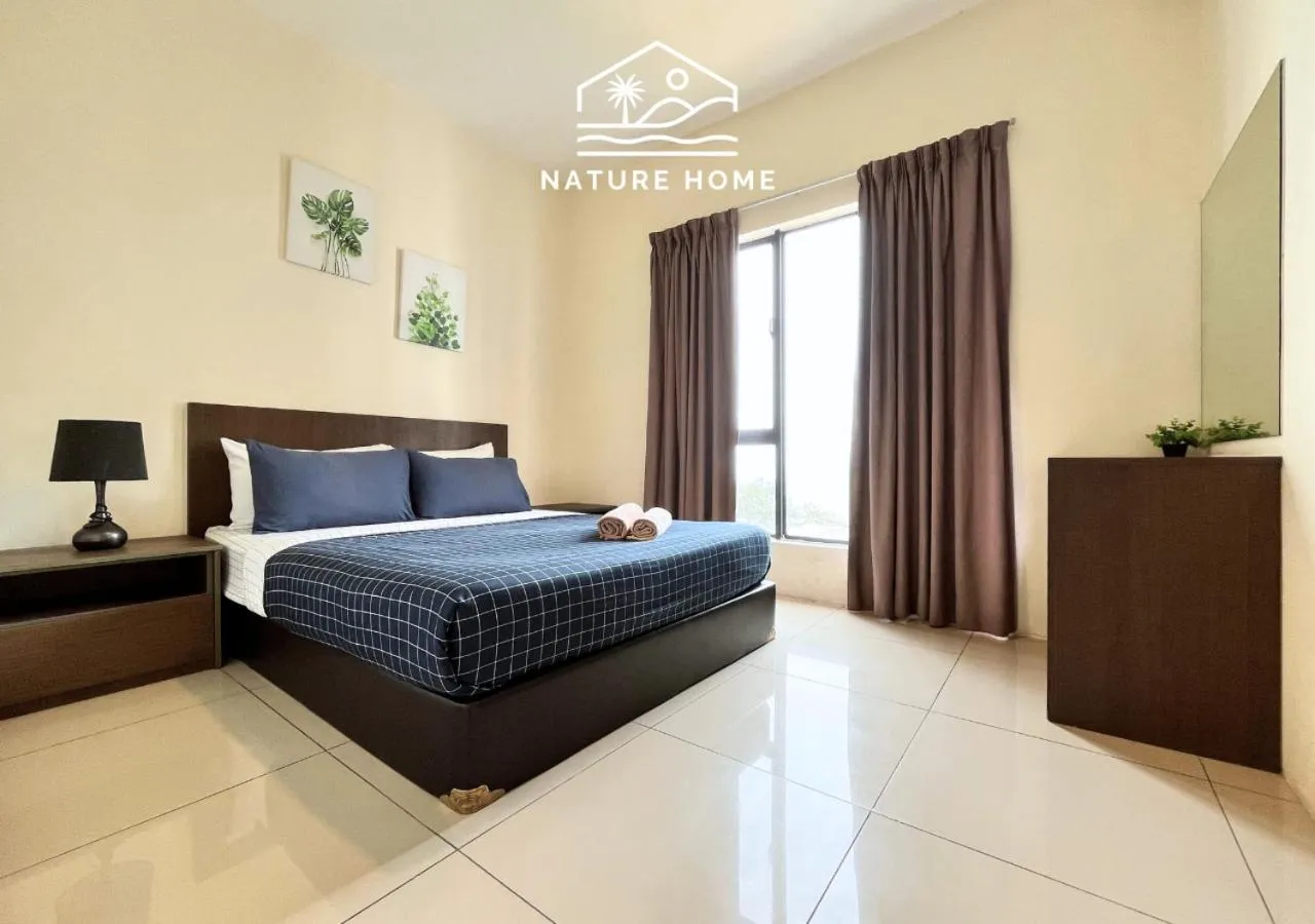 Bed in Nature Home - Swiss Garden Resort Residences - Weekend Free Breakfast