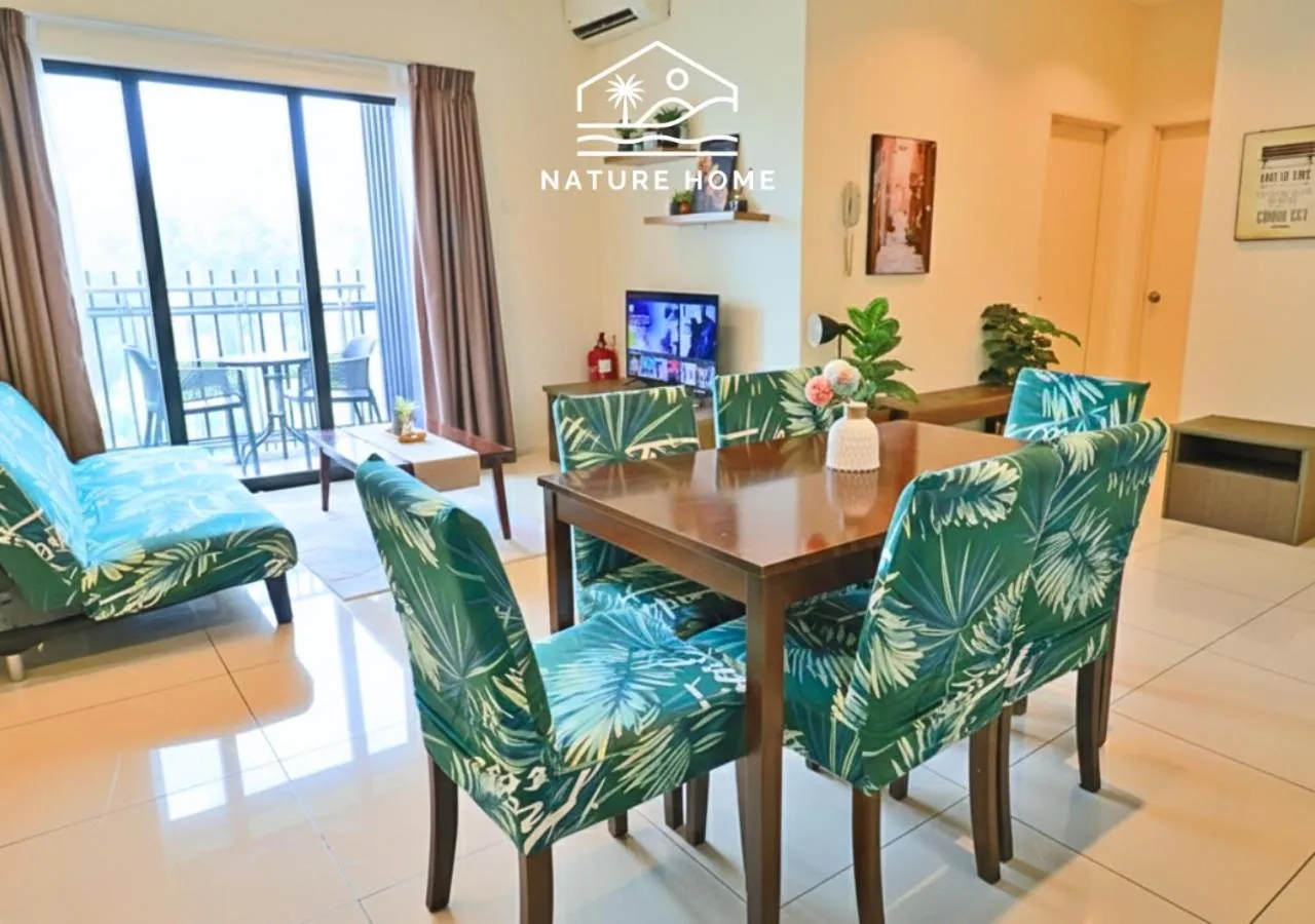 Balcony/Terrace in Nature Home - Swiss Garden Resort Residences - Weekend Free Breakfast