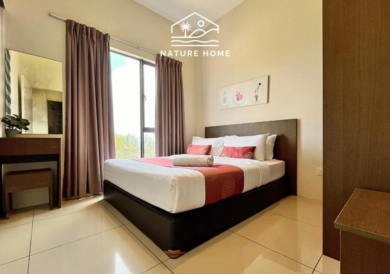 Bed in Nature Home - Swiss Garden Resort Residences - Weekend Free Breakfast