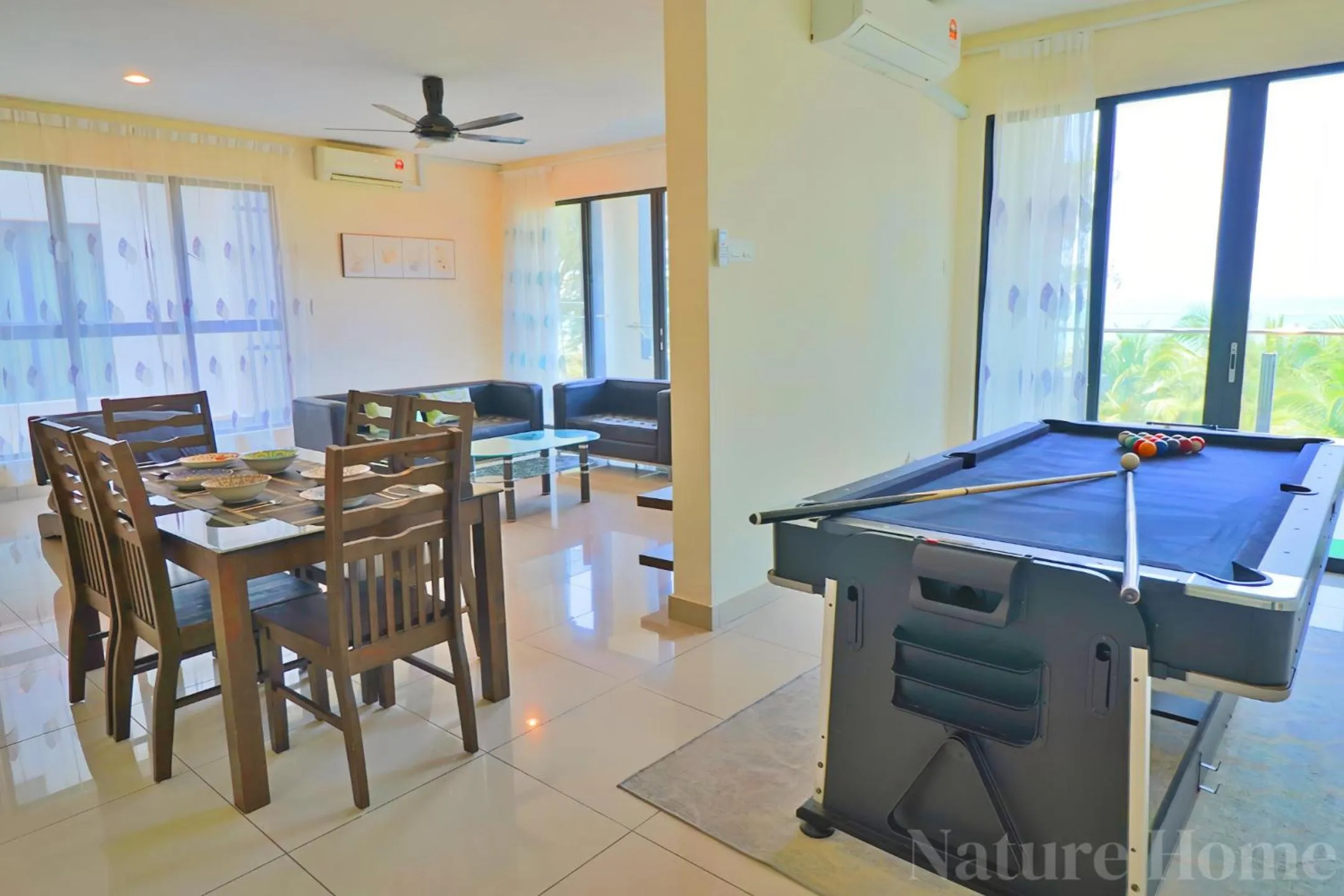 Billiard in Nature Home - Swiss Garden Resort Residences - Weekend Free Breakfast