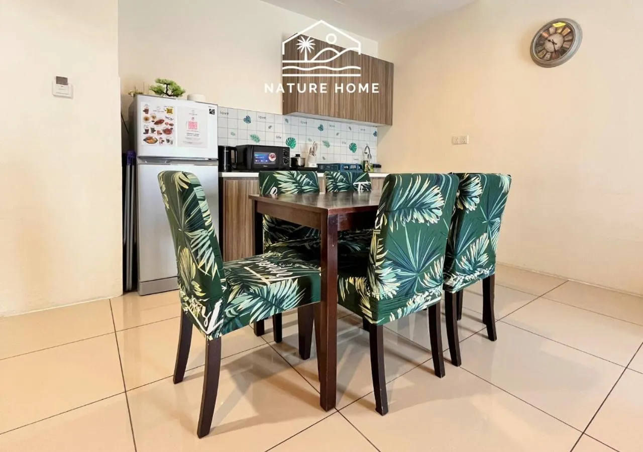 Kitchen or kitchenette in Nature Home - Swiss Garden Resort Residences - Weekend Free Breakfast