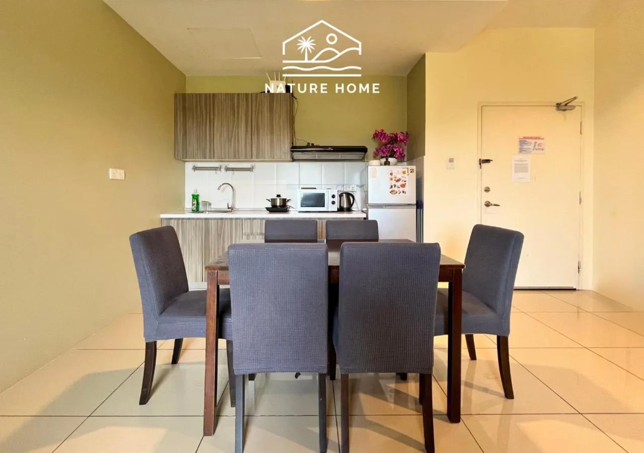 Kitchen or kitchenette in Nature Home - Swiss Garden Resort Residences - Weekend Free Breakfast