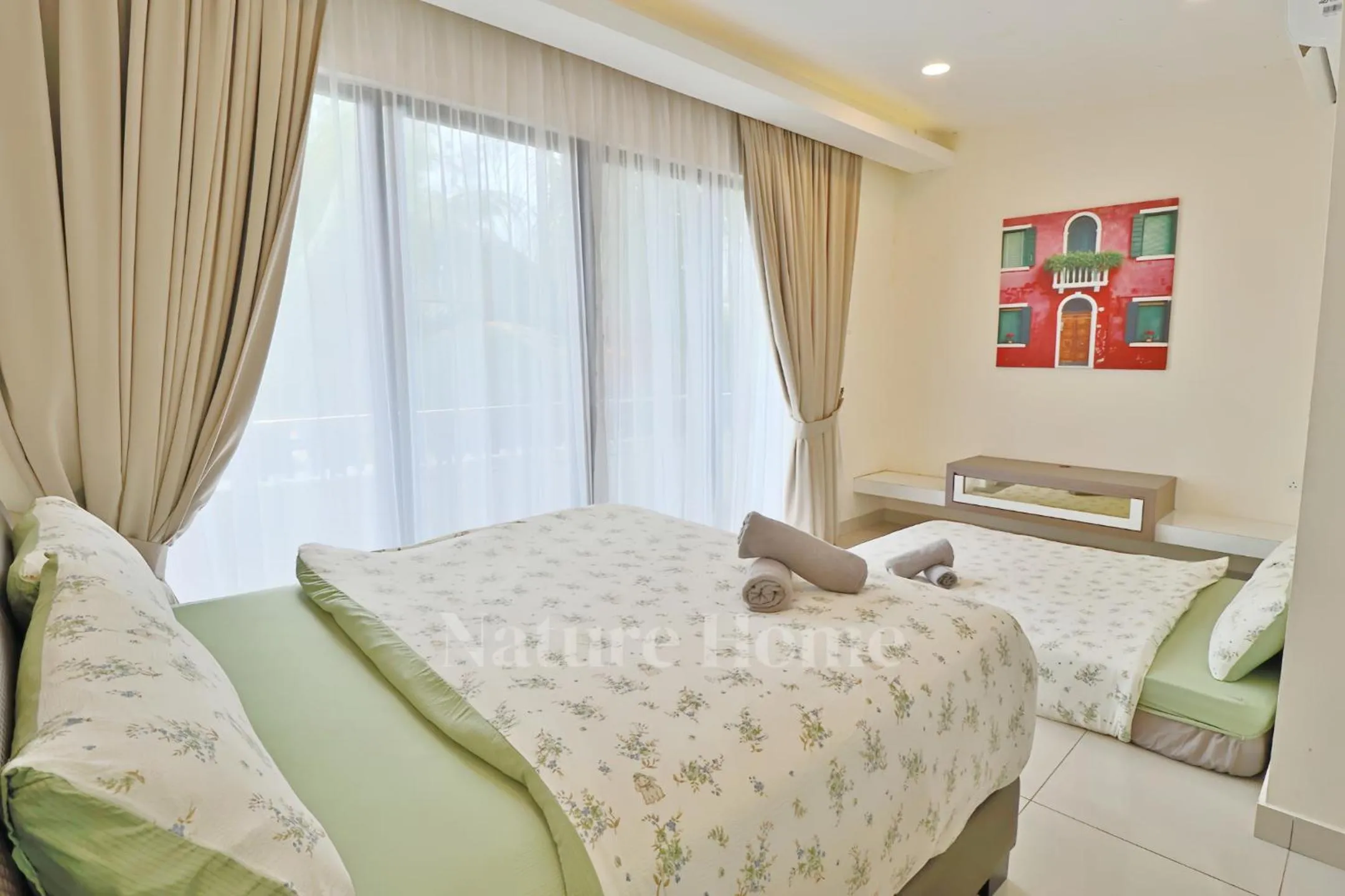 Bed in Nature Home - Swiss Garden Resort Residences - Weekend Free Breakfast