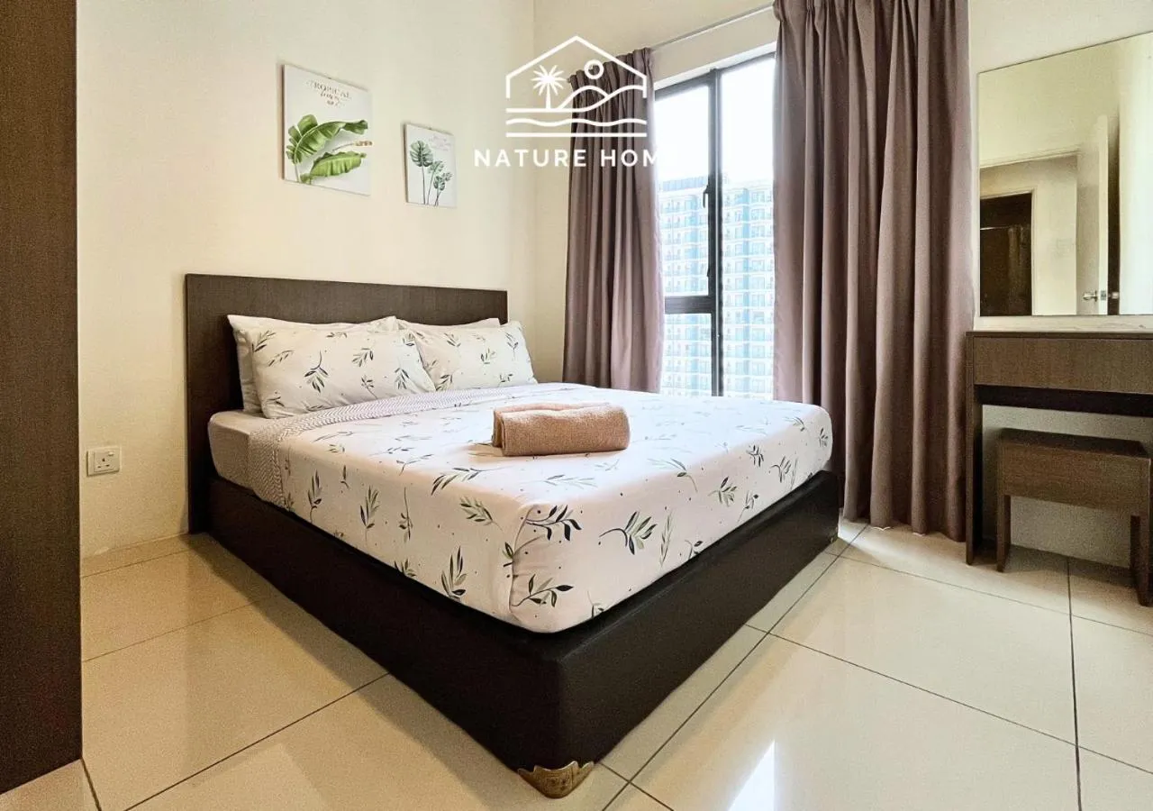 Bed in Nature Home - Swiss Garden Resort Residences - Weekend Free Breakfast