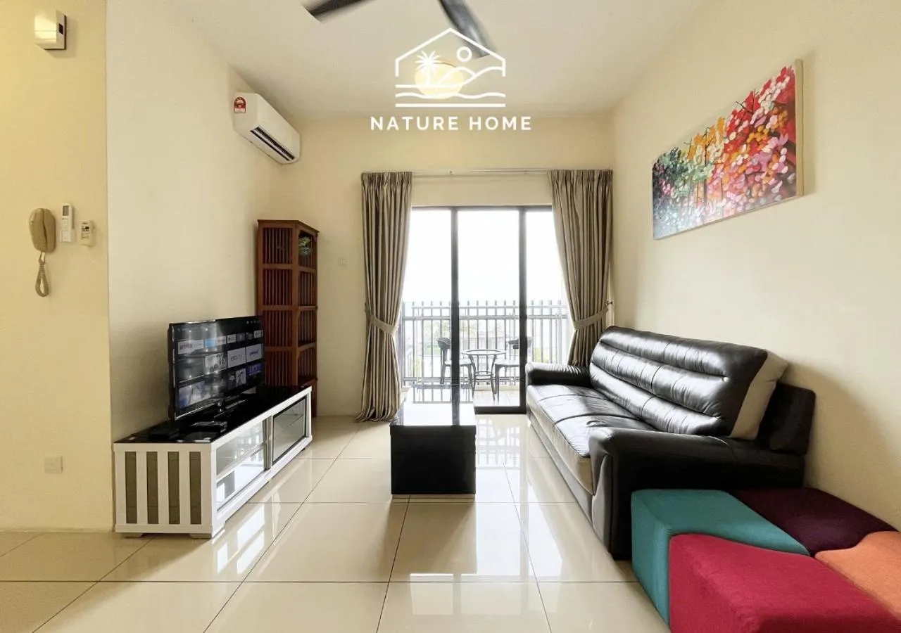 TV and multimedia in Nature Home - Swiss Garden Resort Residences