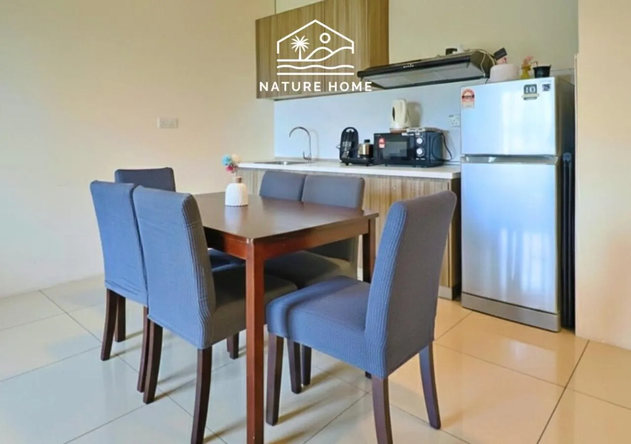 Kitchen or kitchenette in Nature Home - Swiss Garden Resort Residences - Weekend Free Breakfast
