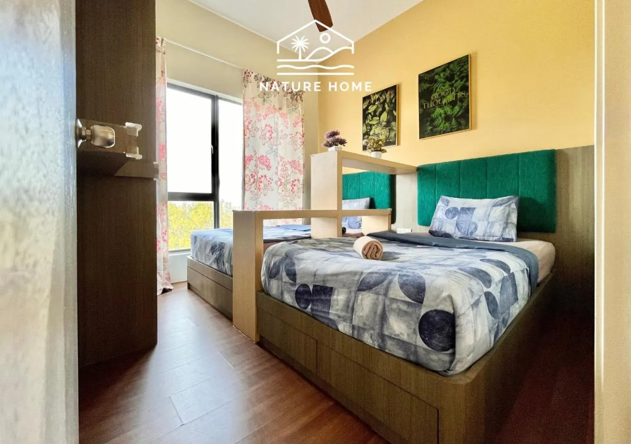 Bed in Nature Home - Swiss Garden Resort Residences - Weekend Free Breakfast