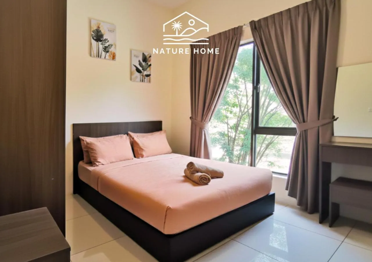 Bed in Nature Home - Swiss Garden Resort Residences - Weekend Free Breakfast