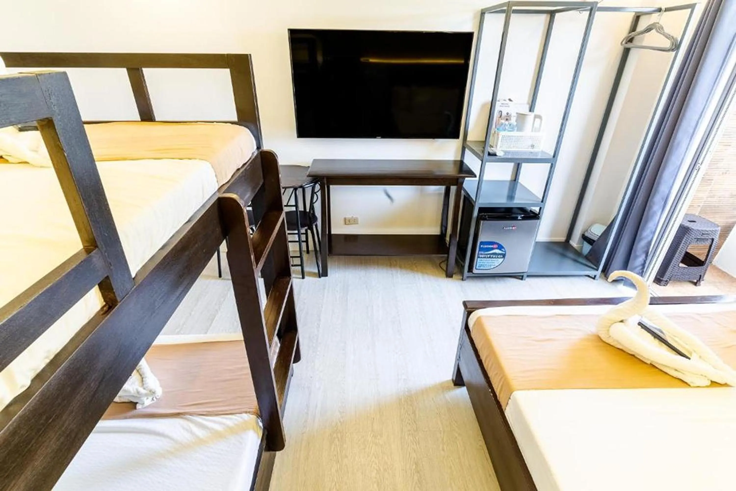 Bedroom in Spotlight Hotel near Hundred Islands Wharf