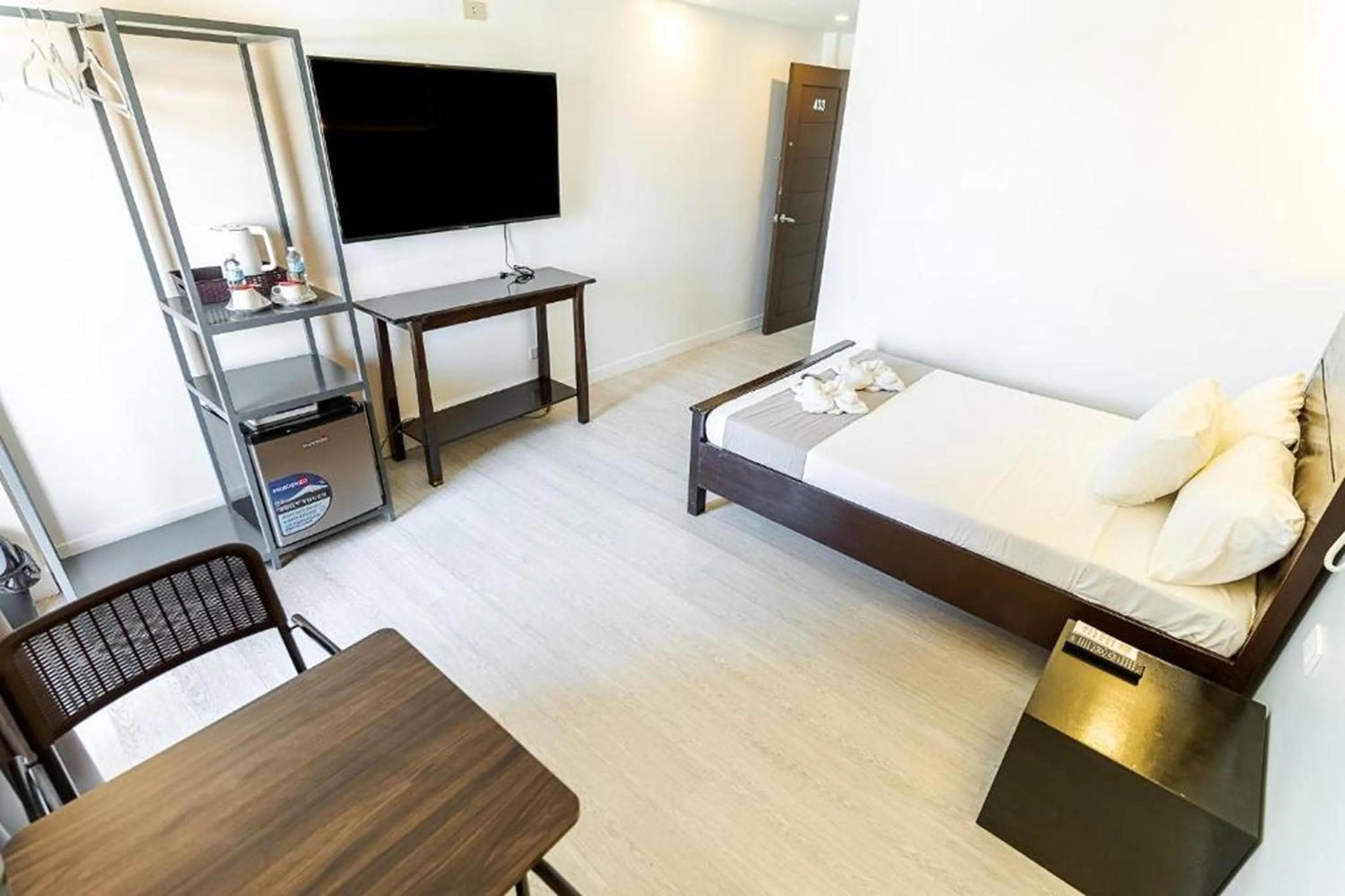 Bedroom in Spotlight Hotel near Hundred Islands Wharf