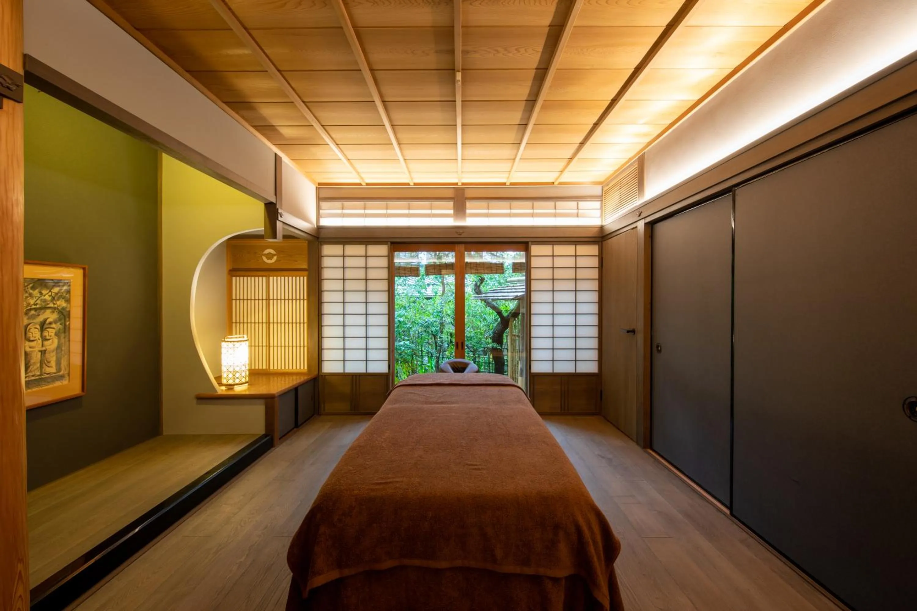 Spa and wellness centre/facilities, Bed in Hachikan