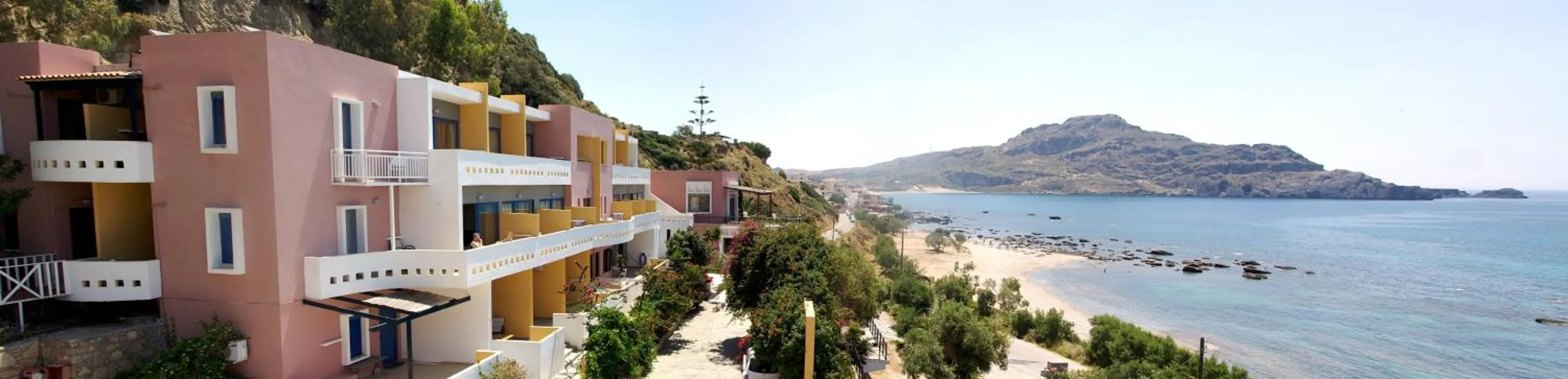 Property building in Horizon Beach Hotel