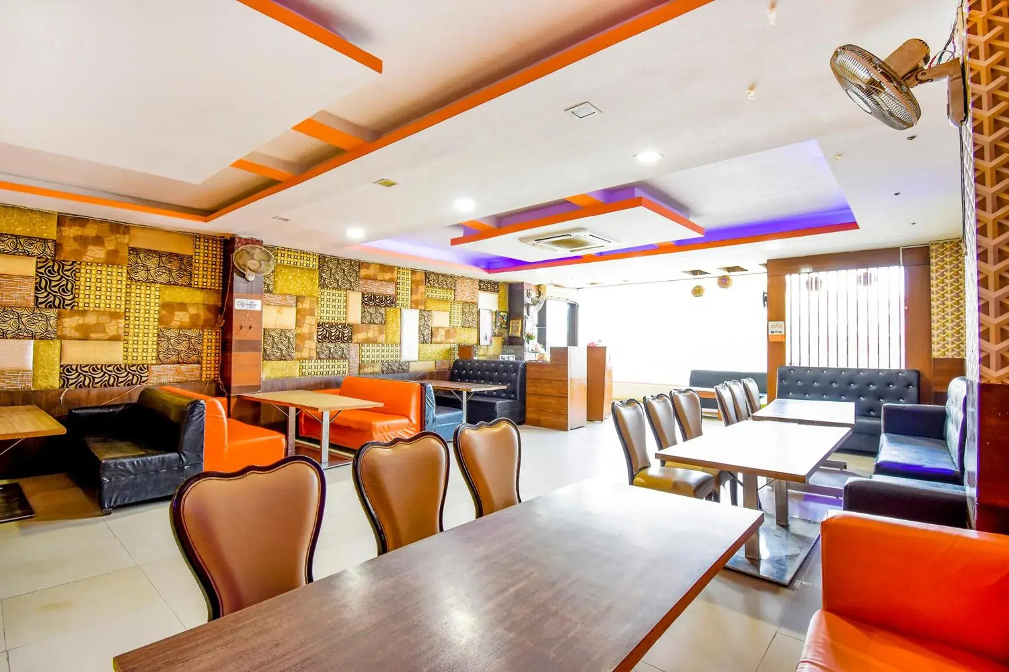 Restaurant/places to eat in FabExpress Black Diamond Restaurant/places to eat in FabExpress Black Diamond