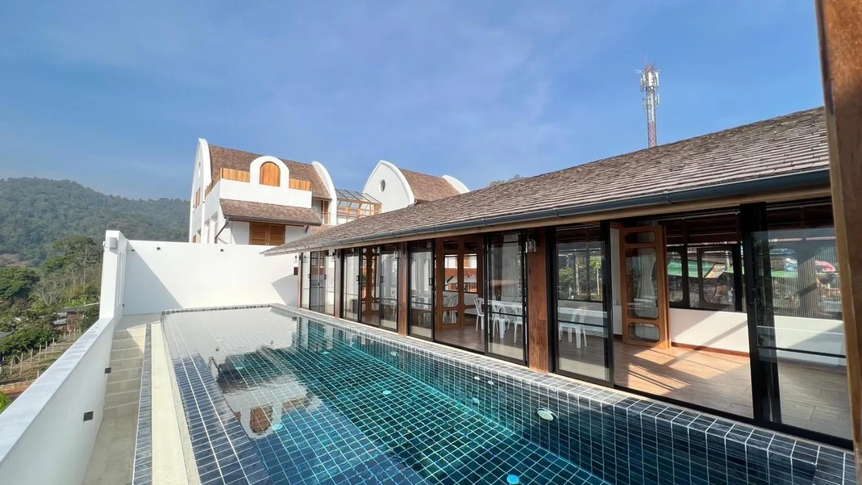 Swimming pool in 108 Villa @ PongYang