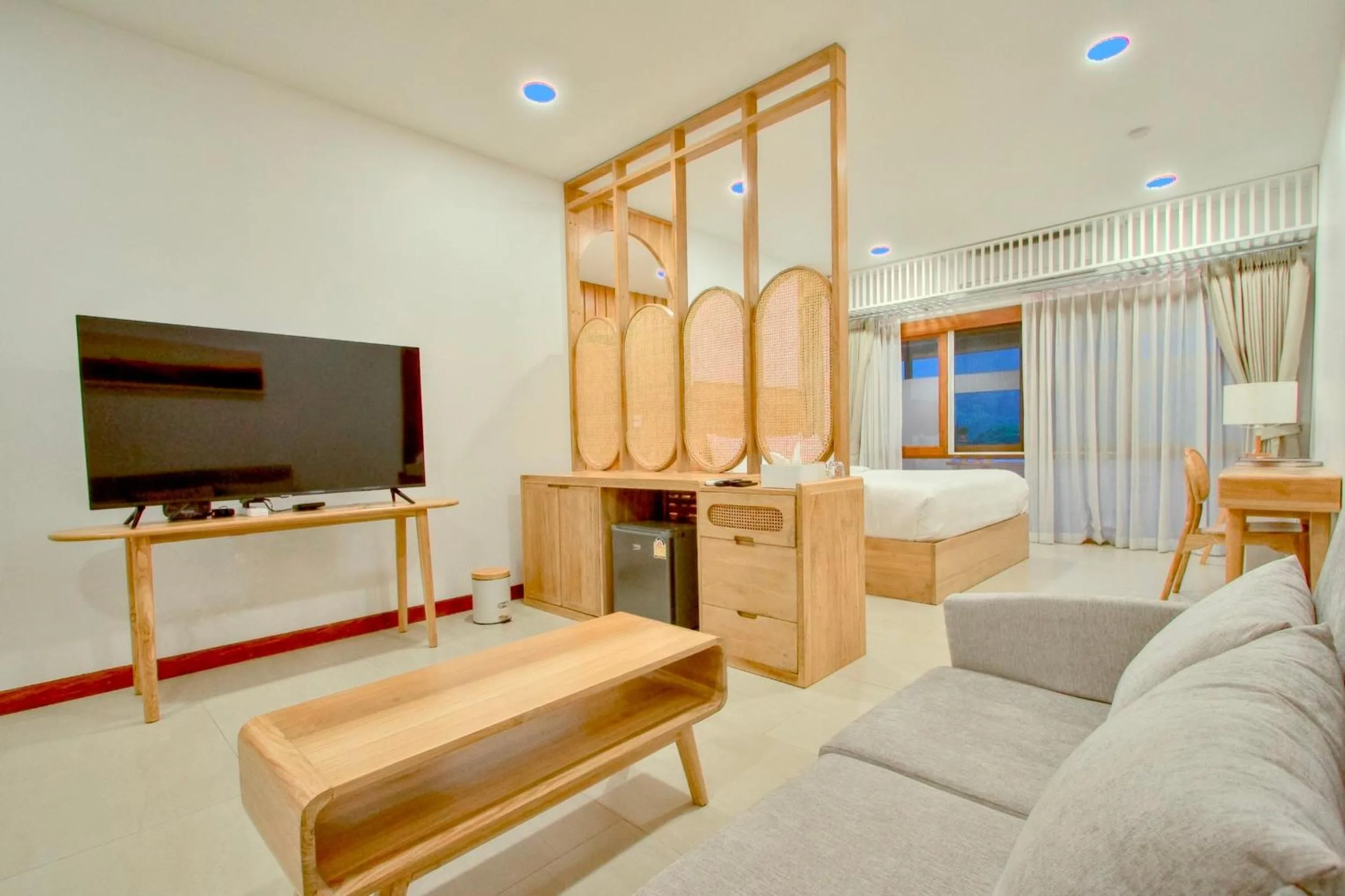 Bed in 108 Villa @ PongYang