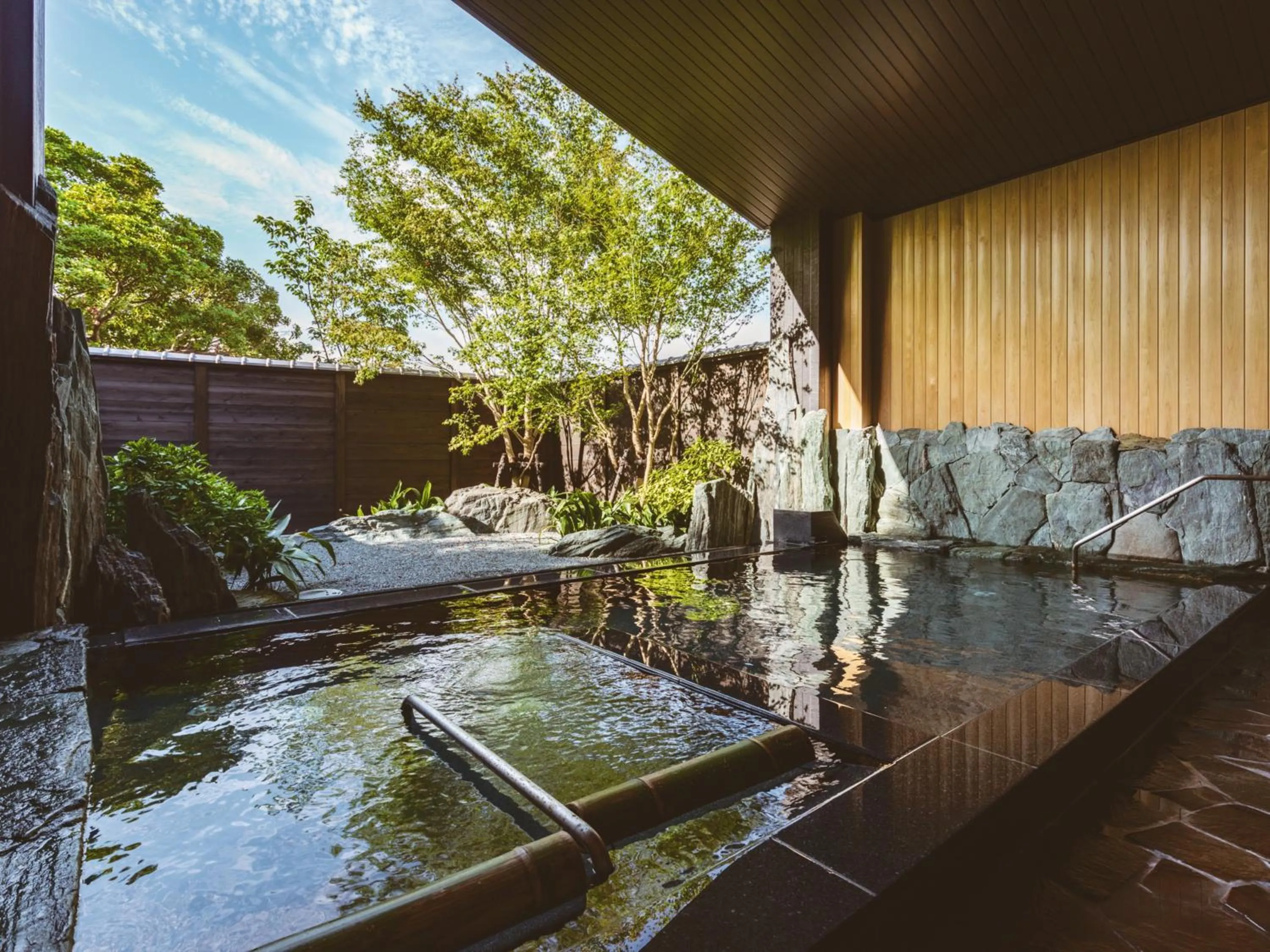 Open Air Bath in Etajimasou Hotel & SPA Hiroshima