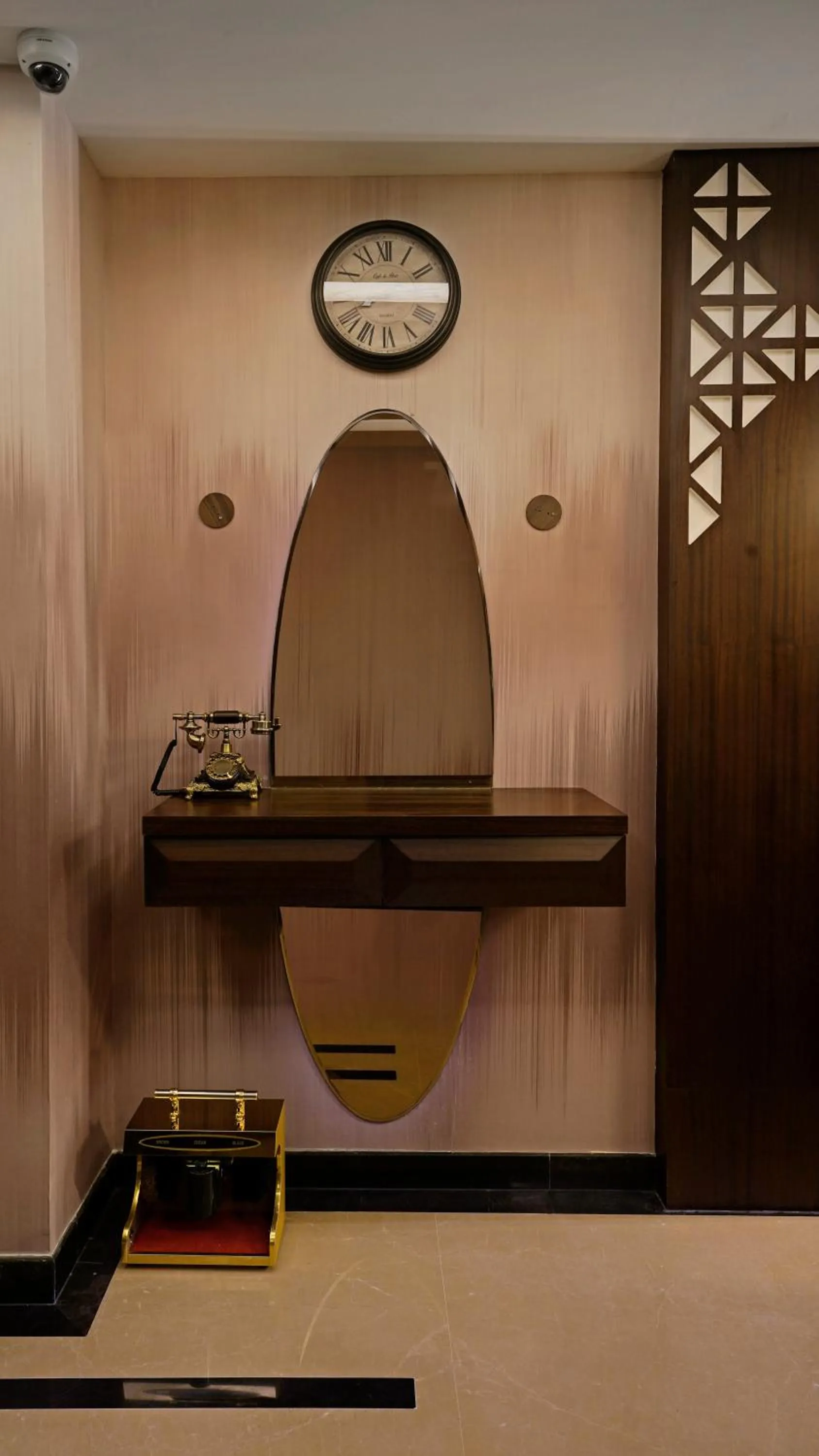 Lobby or reception in Hotel Gwen By Rivido, Near IIM Bangalore Bannerghatta Road