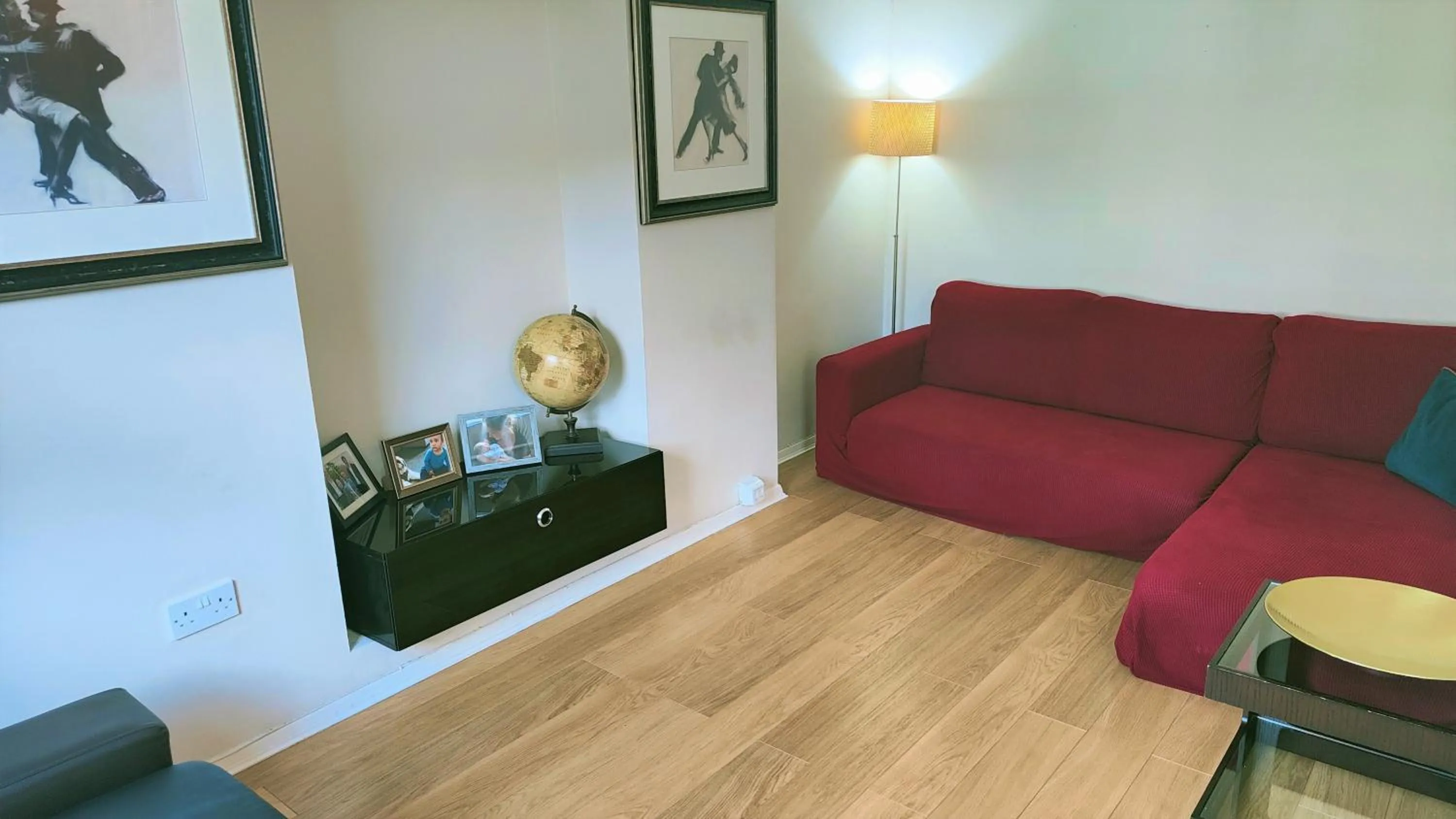 Pimlico SW1 - LOCATION LOCATION! Light and spacious one bedroom apartment in a stunning Victorian building. Great storage!