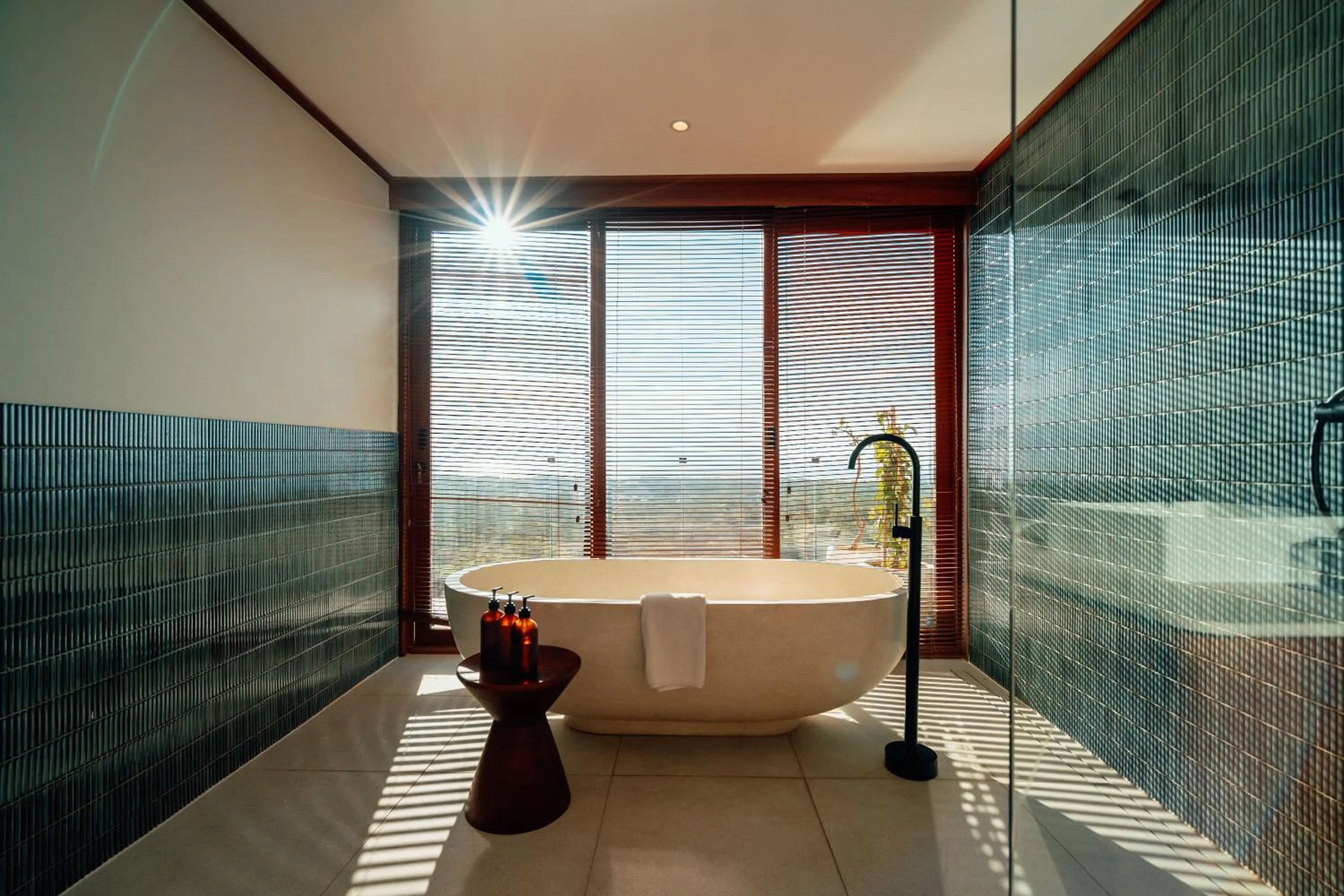 Bathroom in Grün Uluwatu