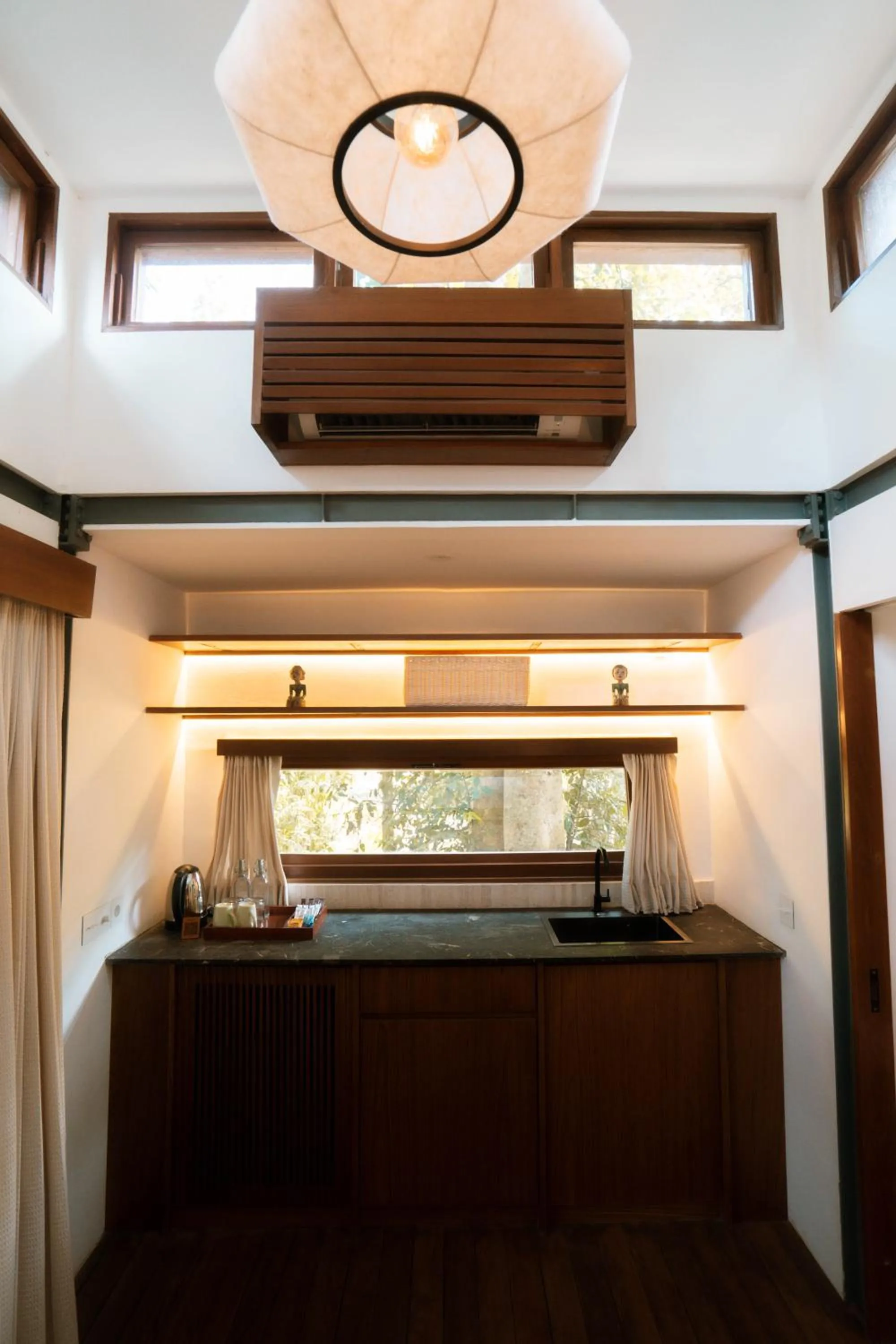 kitchen in Grün Uluwatu