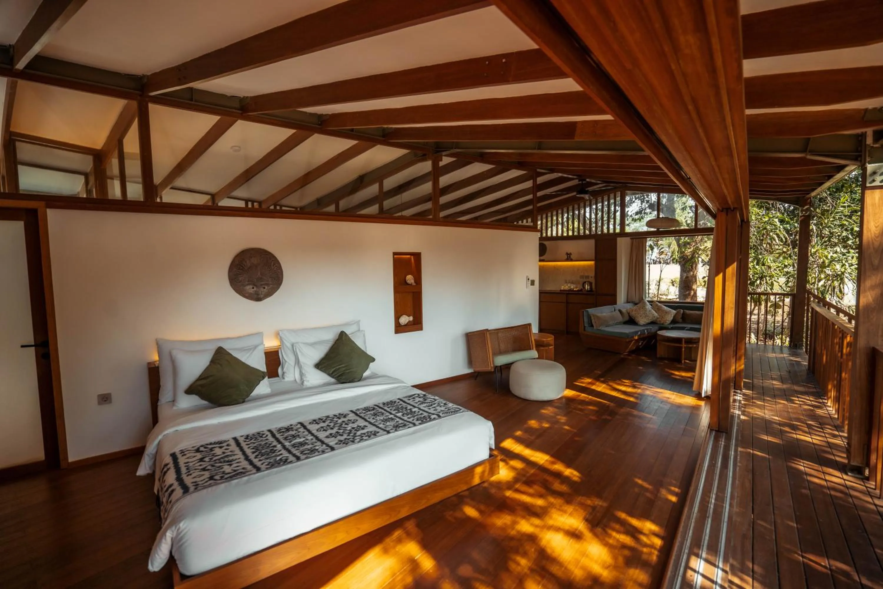 Bedroom, Bed in Grün Uluwatu