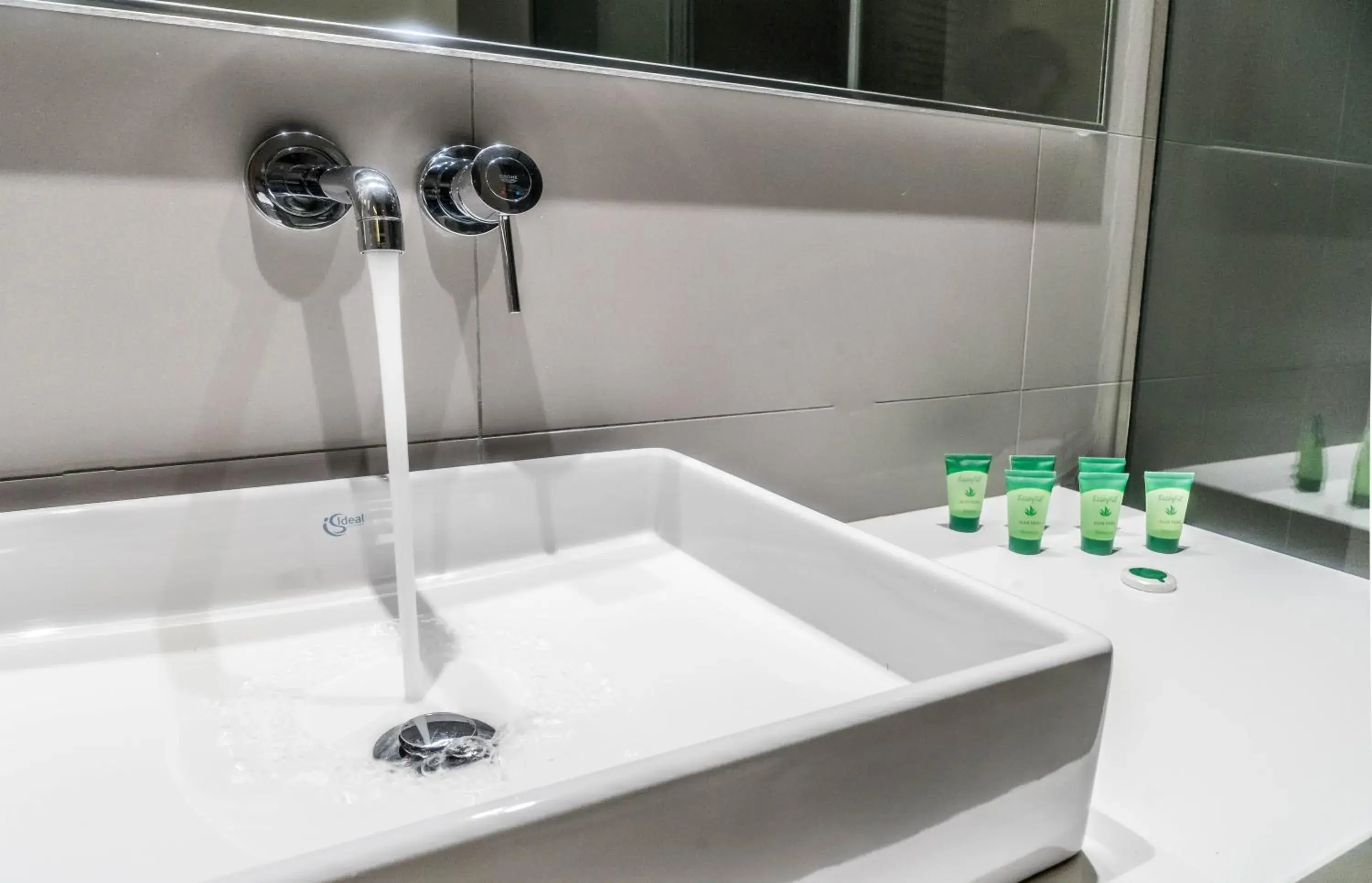 Bathroom in Castello City Hotel Bathroom in Castello City Hotel