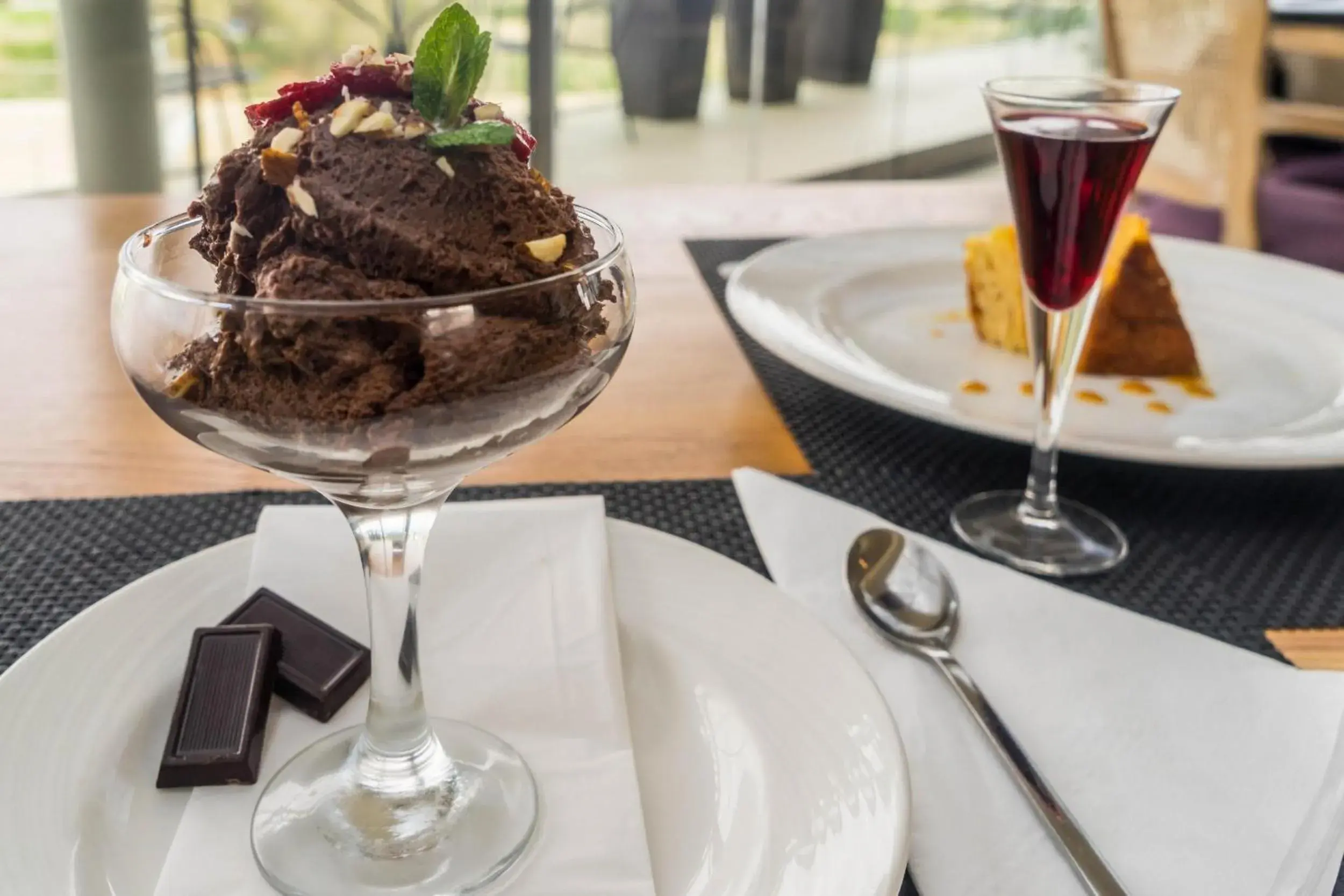 Restaurant/places to eat in Castello City Hotel Restaurant/places to eat in Castello City Hotel