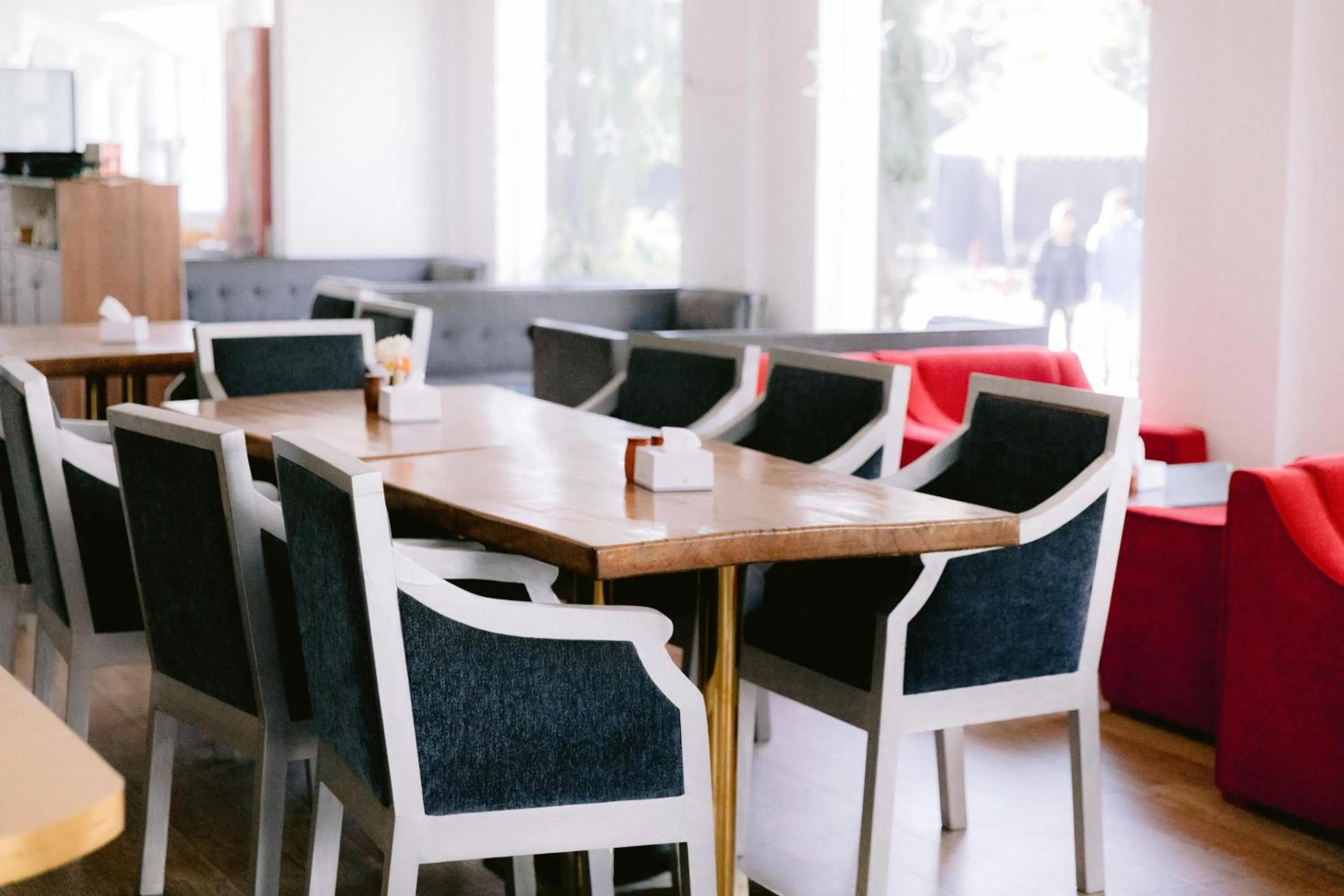 Restaurant/places to eat in Aranya Boutique Hotel