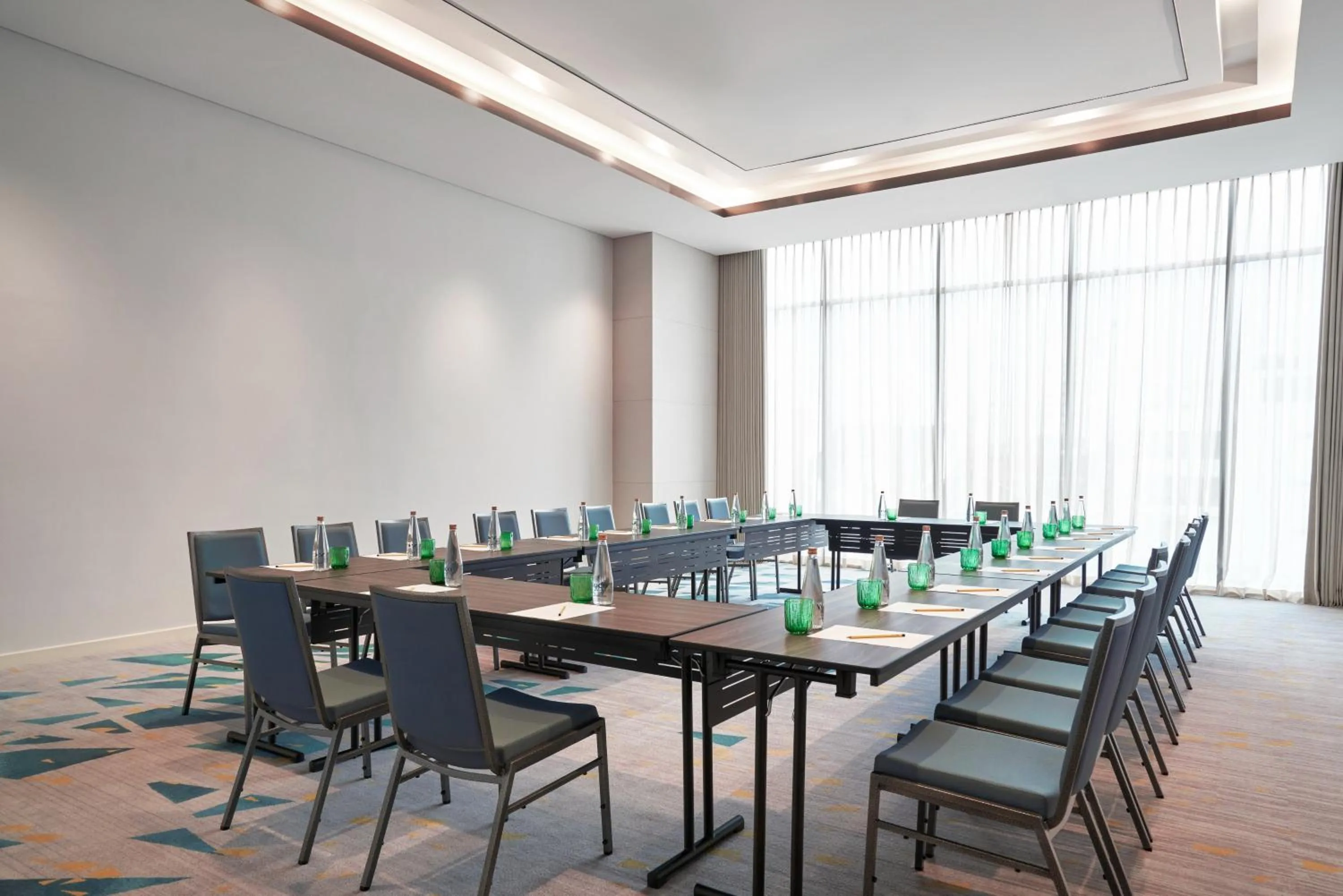 Meeting/conference room in voco Ma Belle Danang by IHG