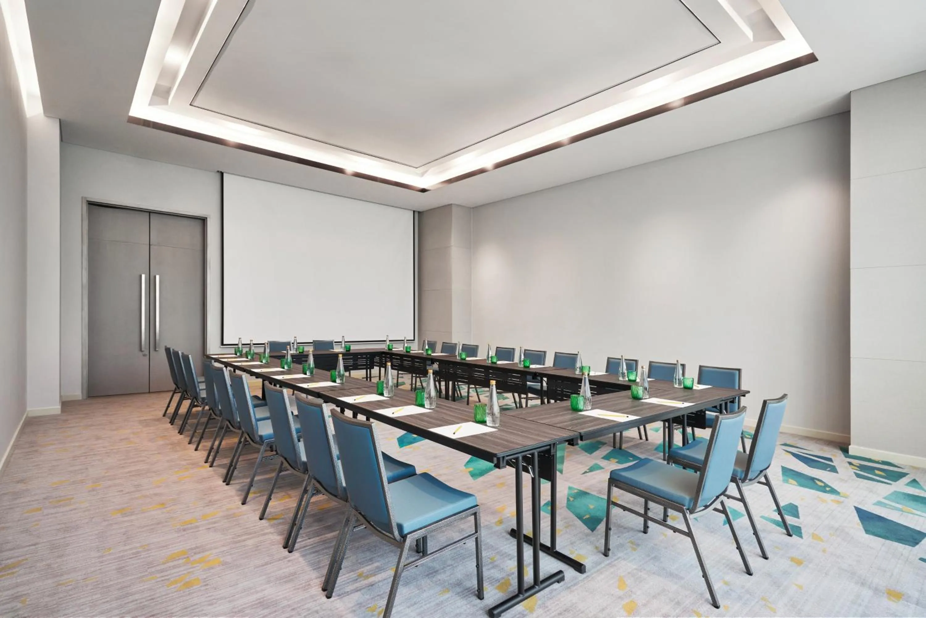 Meeting/conference room in voco Ma Belle Danang by IHG