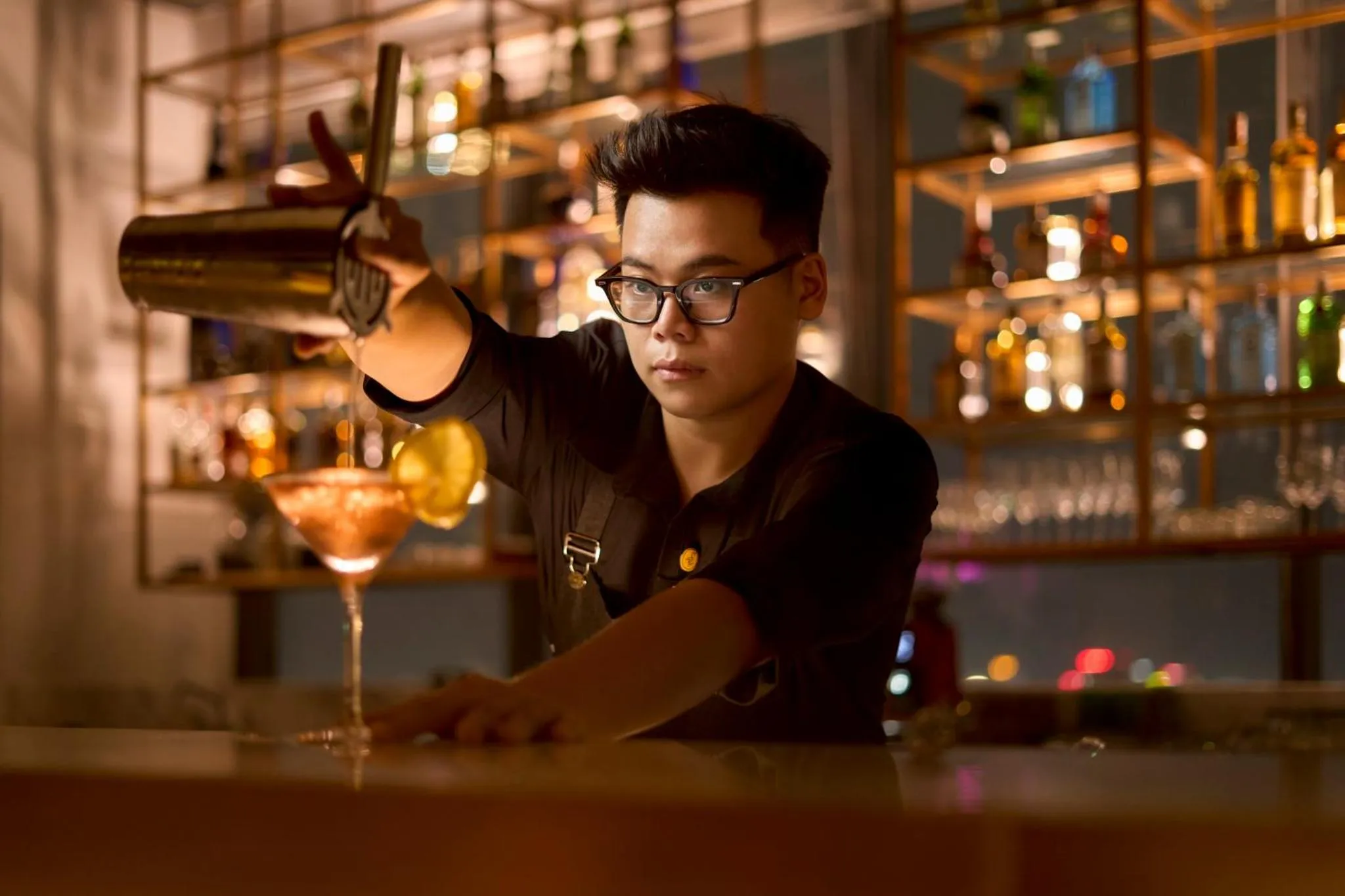 Lounge or bar in voco Ma Belle Danang by IHG