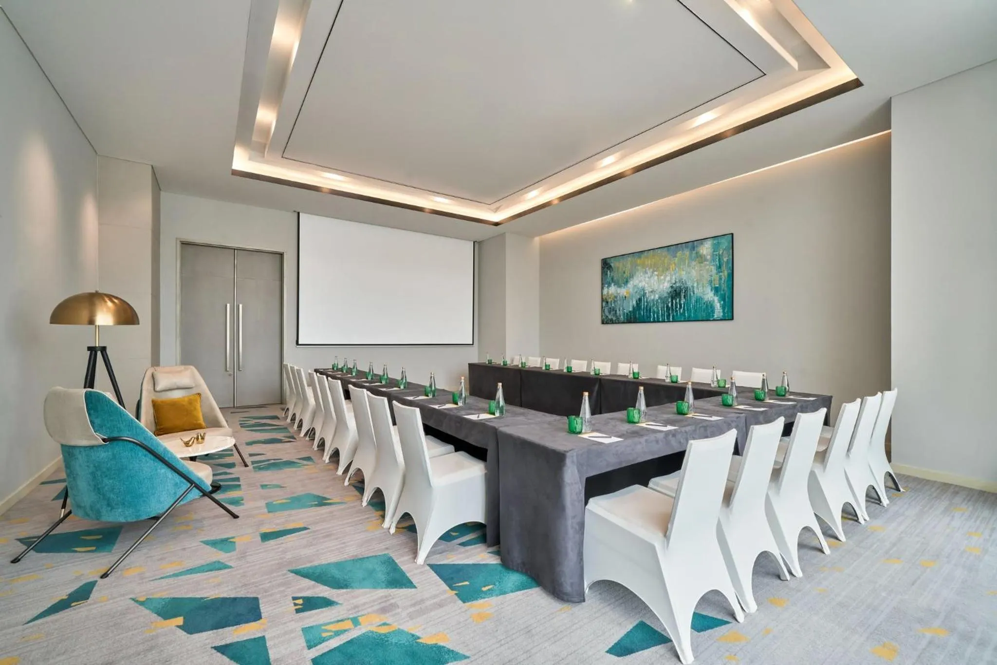 Meeting/conference room in voco Ma Belle Danang by IHG