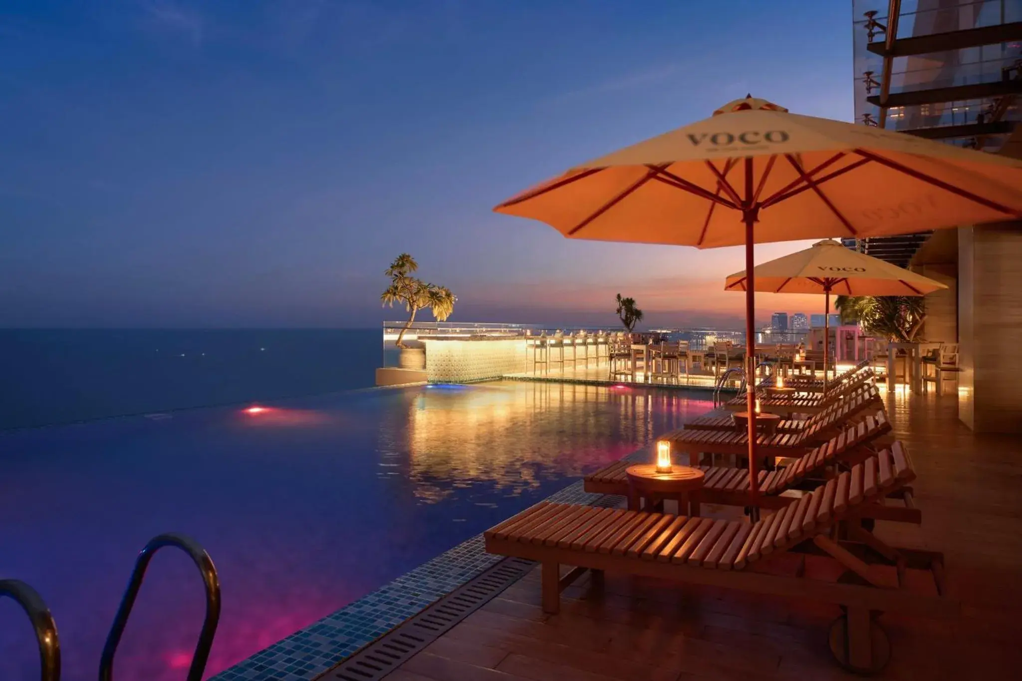 Swimming pool in voco Ma Belle Danang by IHG Swimming pool in voco Ma Belle Danang by IHG