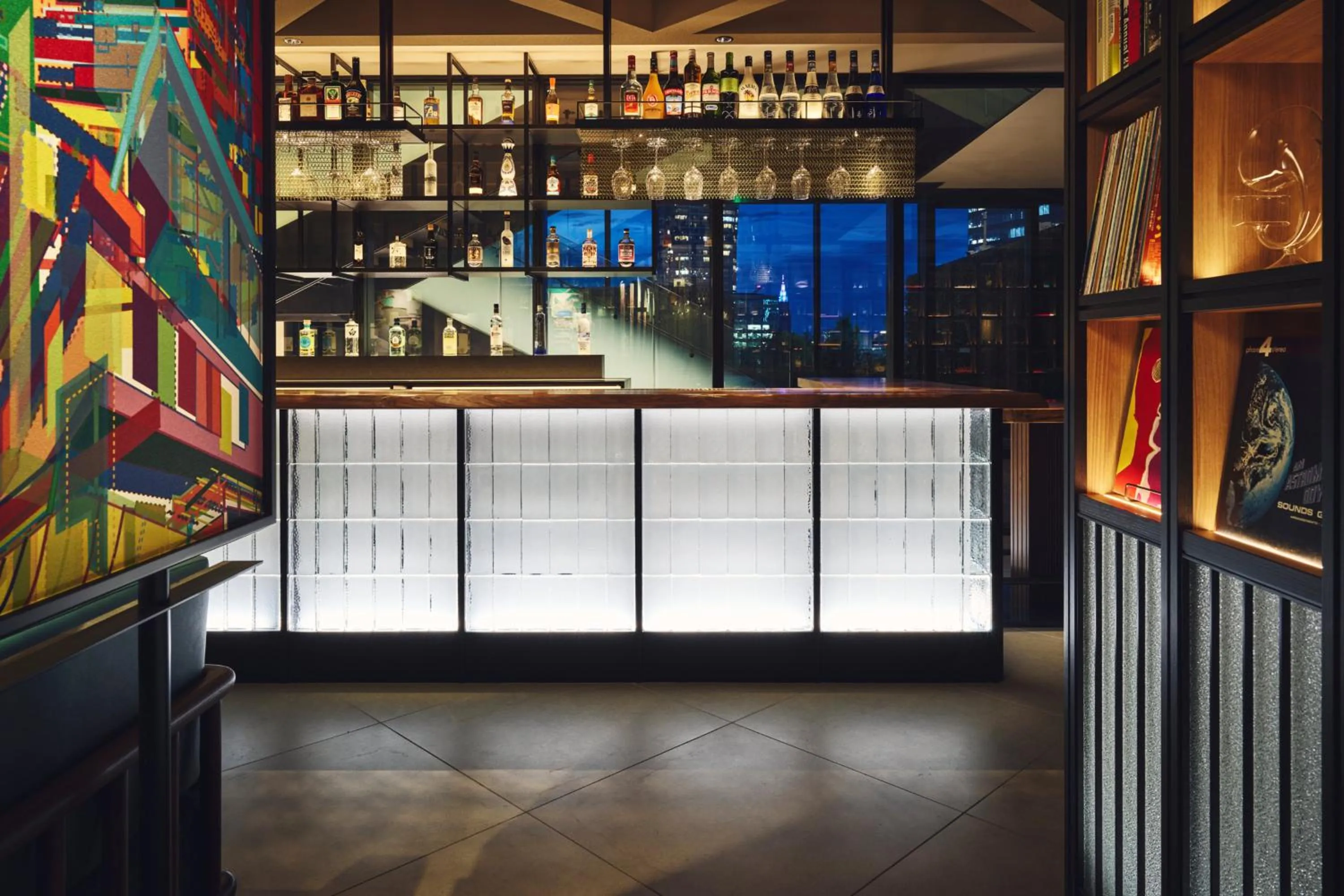 Lounge or bar in Hotel Indigo Tokyo Shibuya