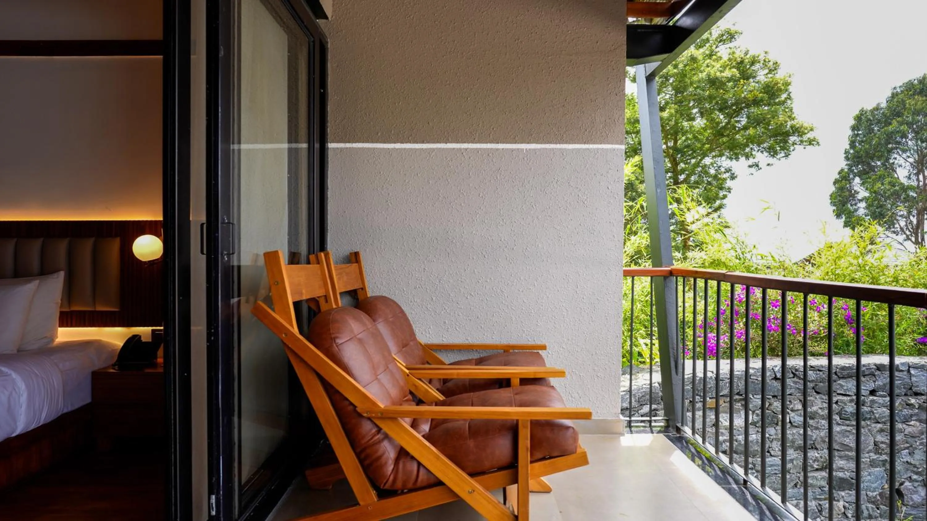 Balcony/Terrace in WelcomHeritage Ayatana Ooty