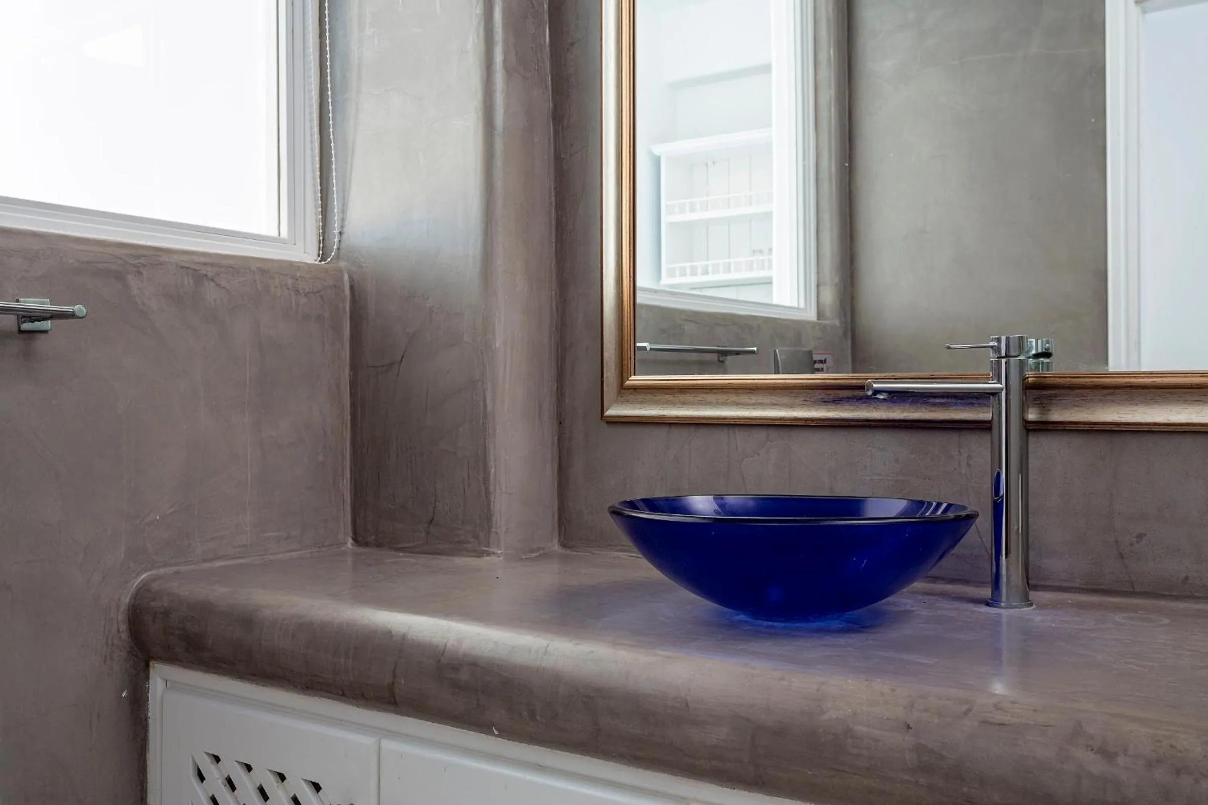 Bathroom in Aelia by Eltheon