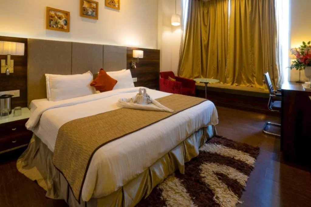 Hotel 5 Flowers Ananta Elite