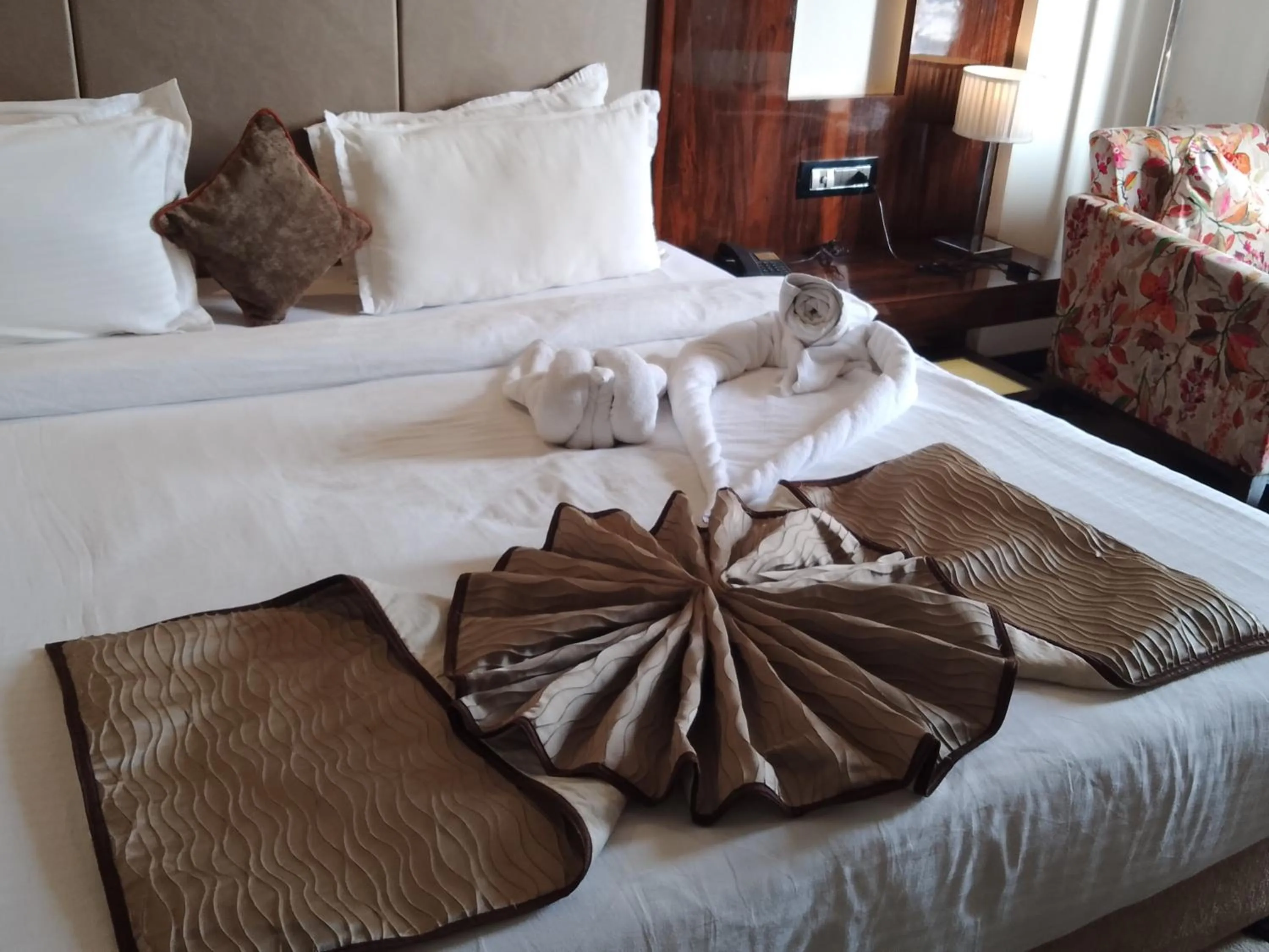 Hotel 5 Flowers Ananta Elite