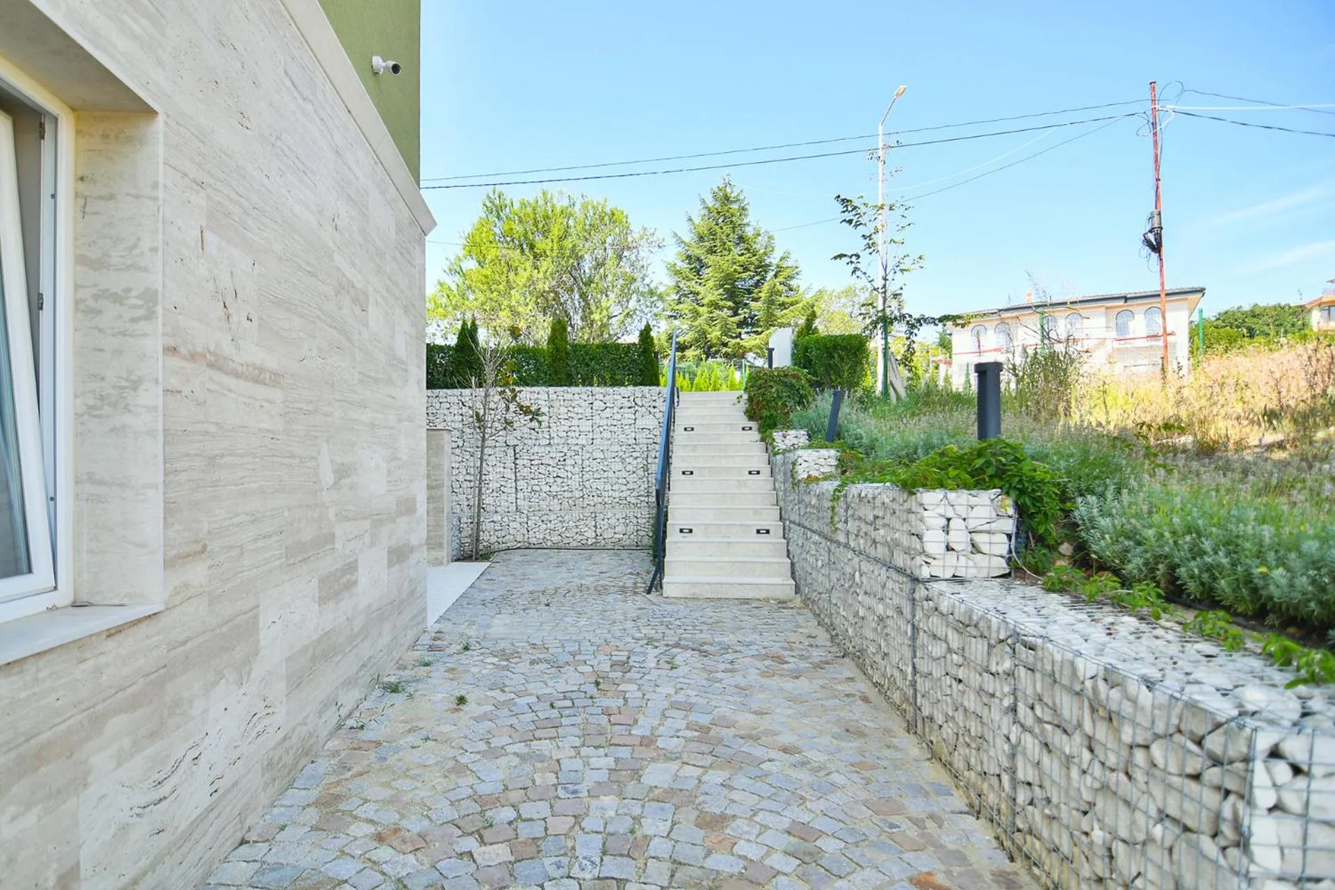 Property building in Sea lounge