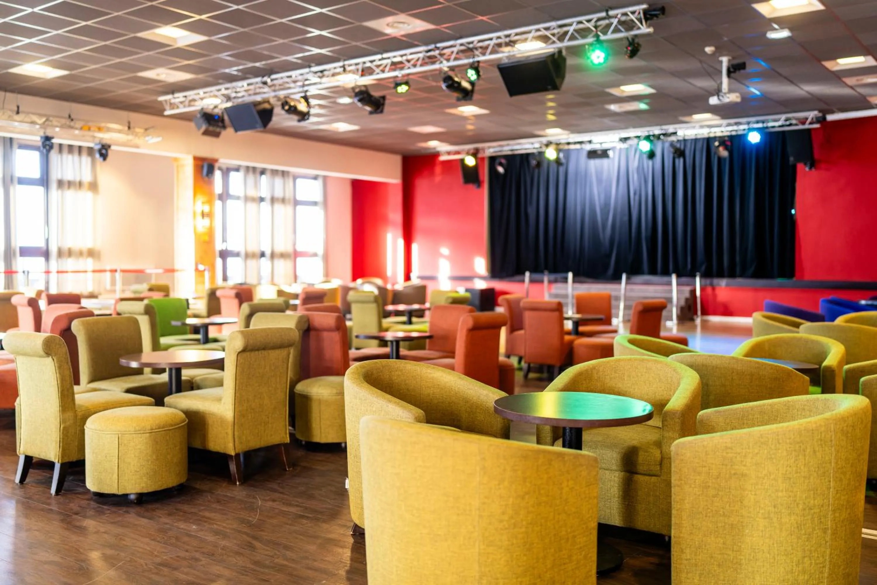 Lounge or bar in Villages Clubs du Soleil - LES MENUIRES