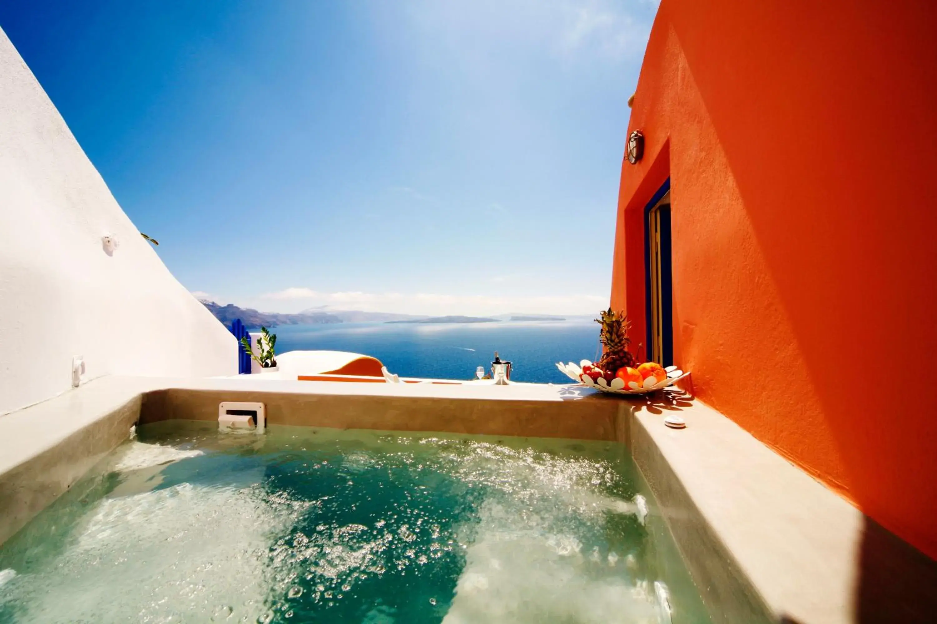 Junior Suite with Hot Tub and Caldera View in Chroma Suites Junior Suite with Hot Tub and Caldera View in Chroma Suites