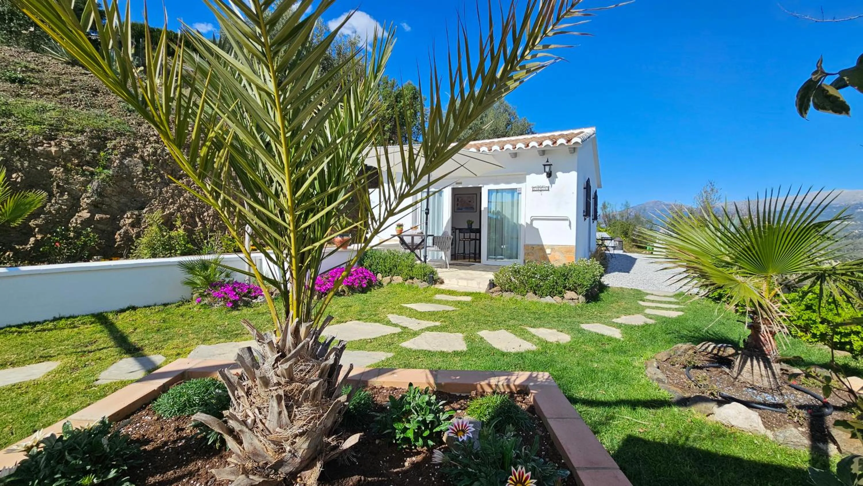 Property building in Casita Johanna
