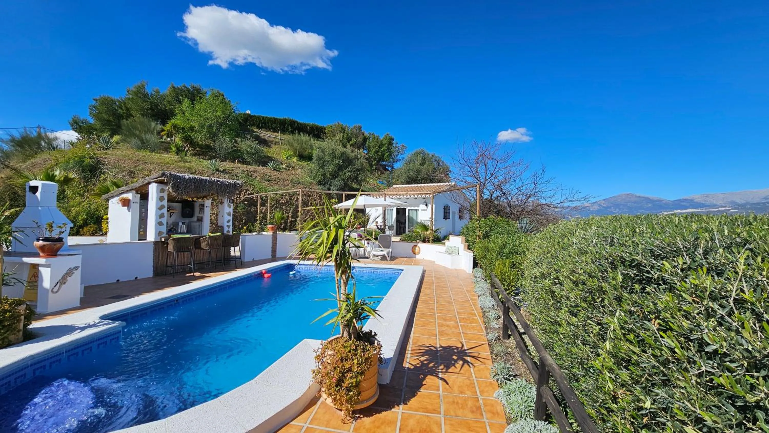 Property building in Casita Johanna