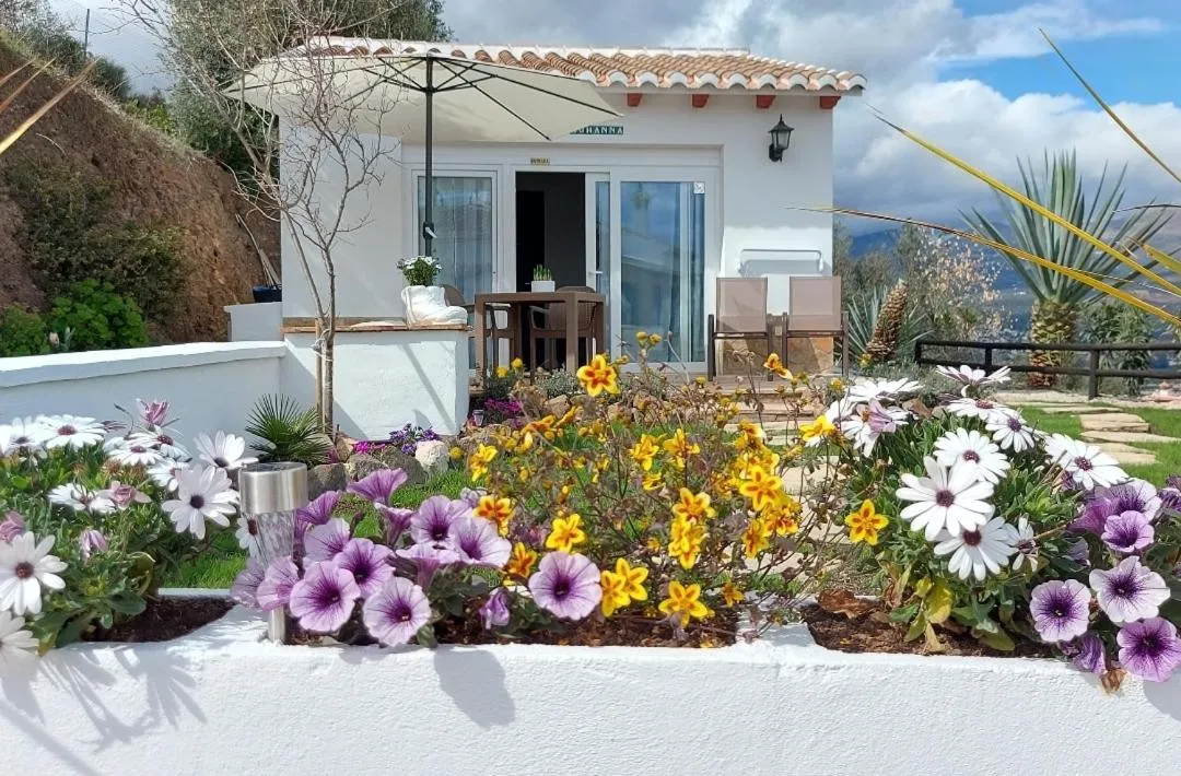 Property building in Casita Johanna