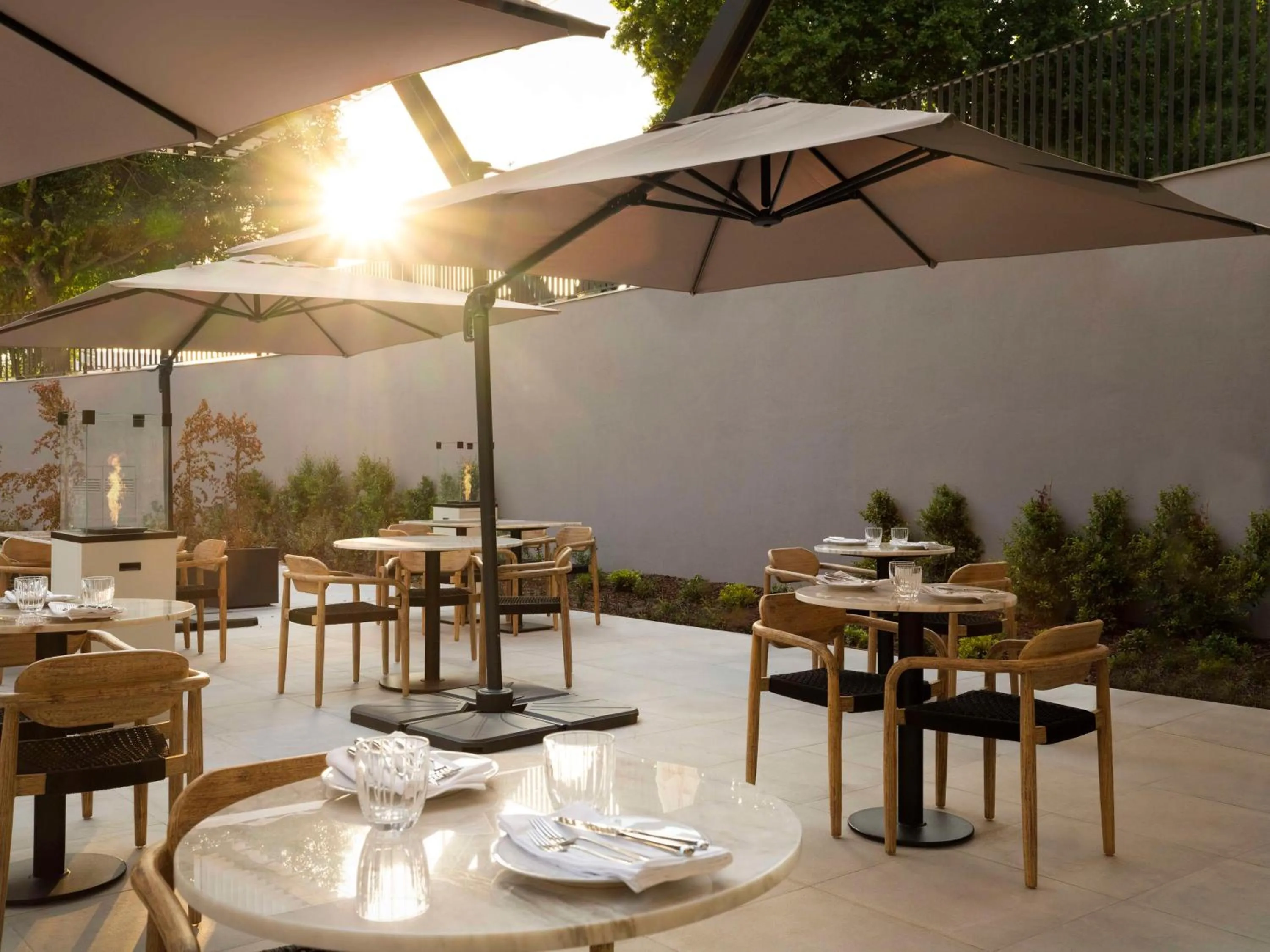 Patio in Hilton Garden Inn Evora