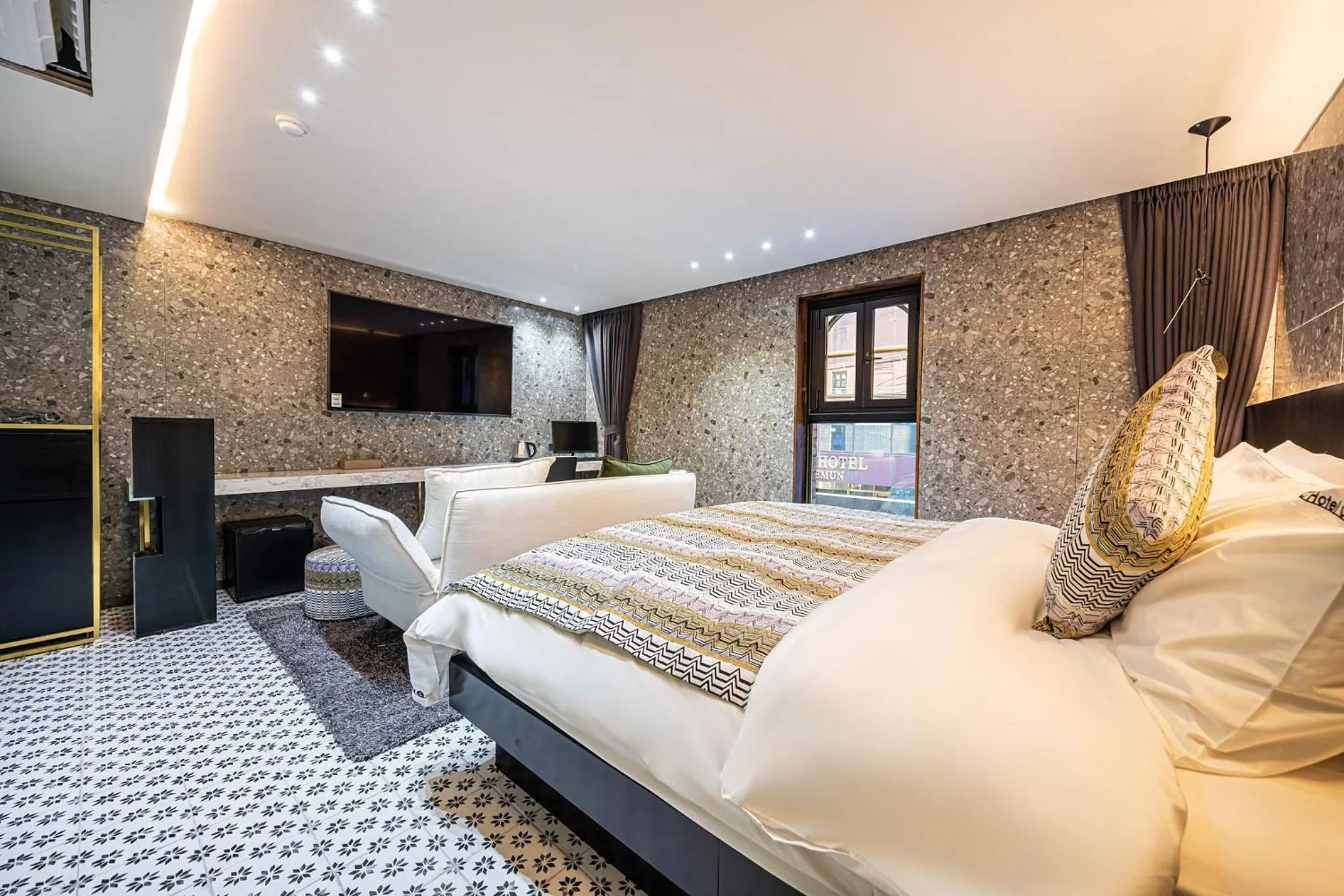 Bed in Jongno Olive Hotel