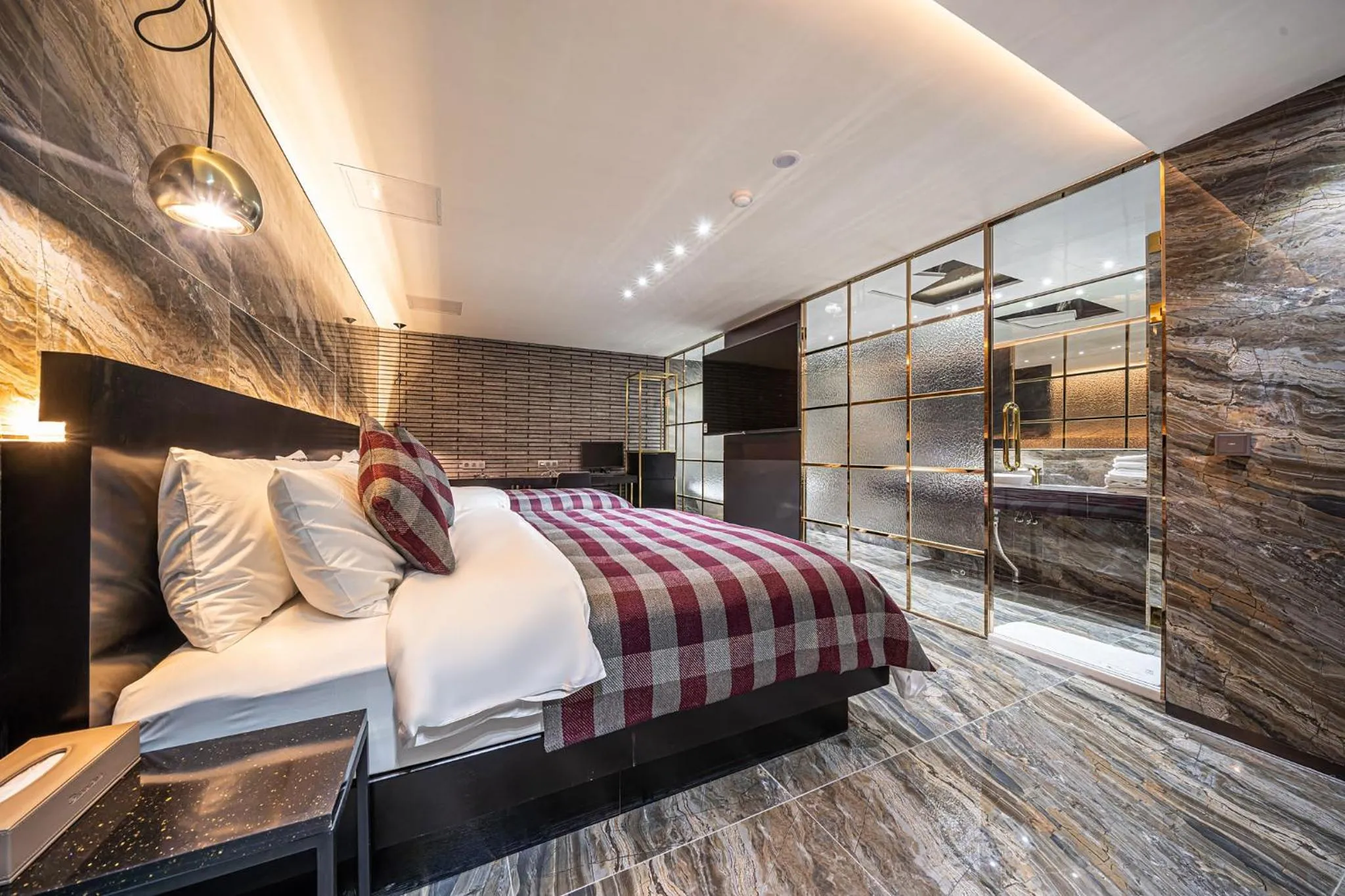 Bed in Jongno Olive Hotel